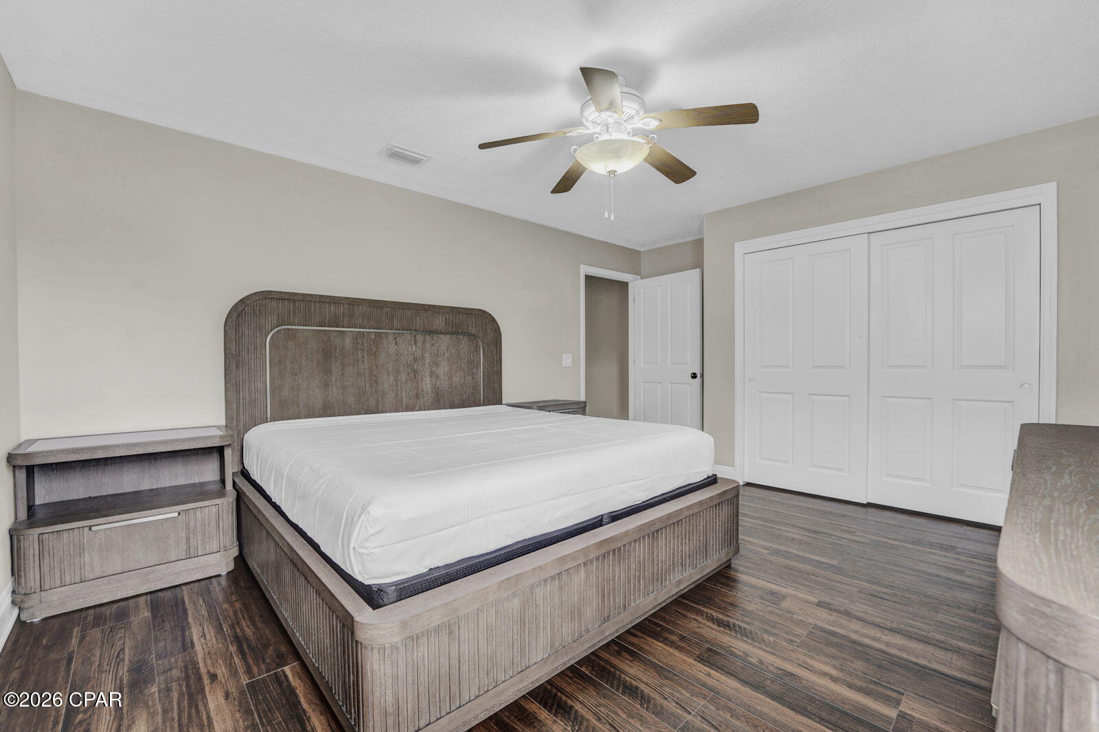 2913 Country Club Drive