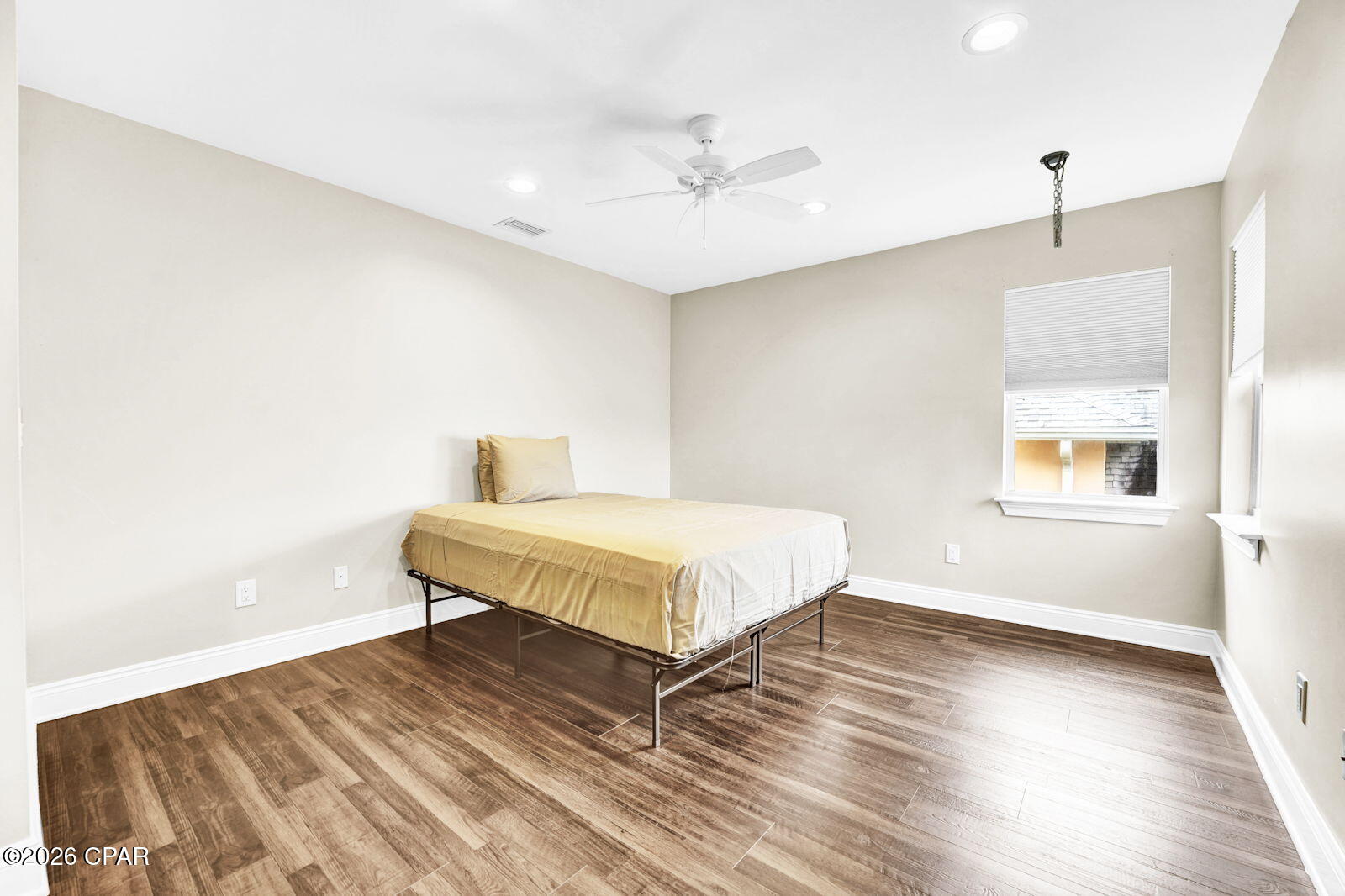 2913 Country Club Drive