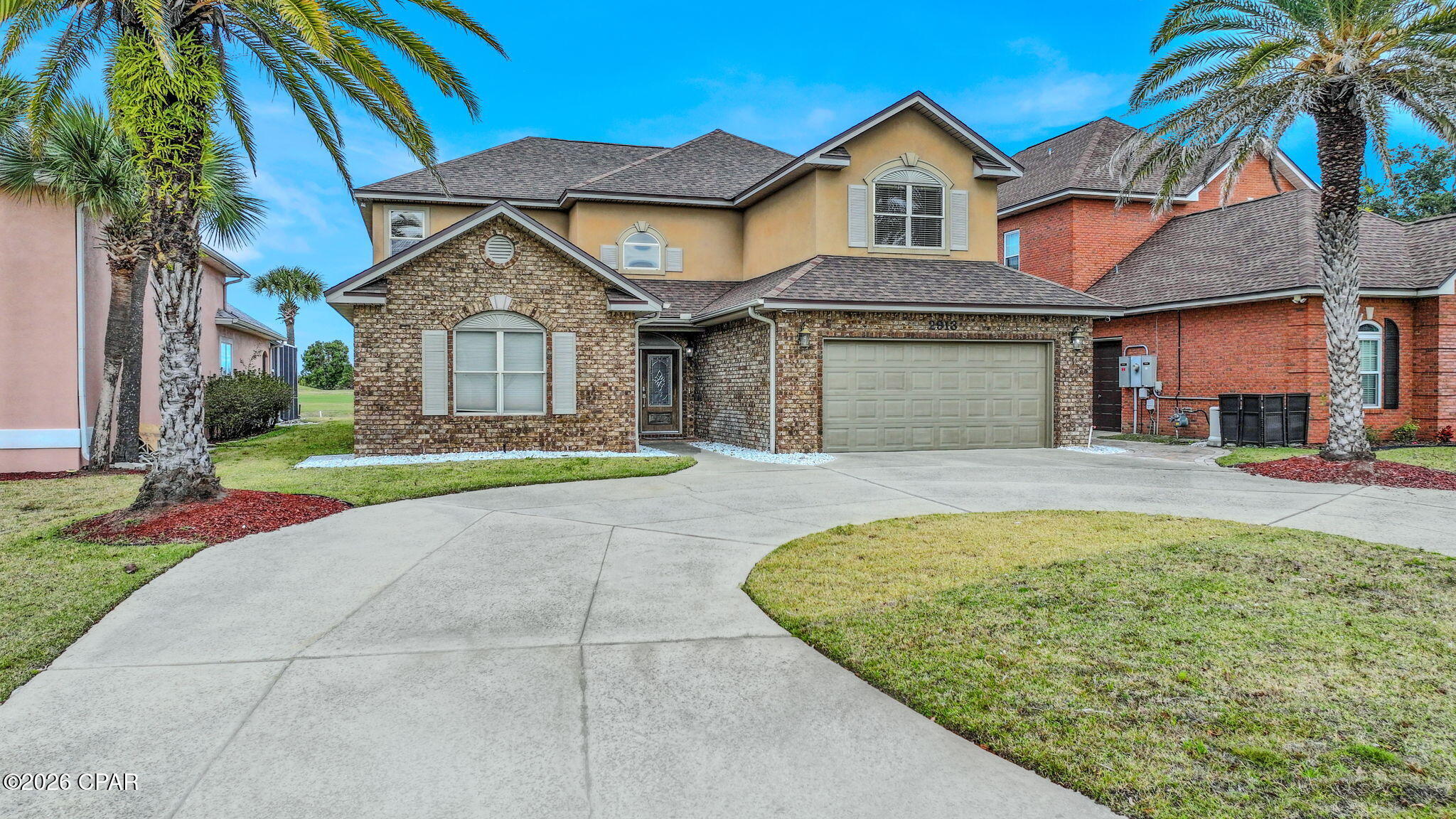2913 Country Club Drive