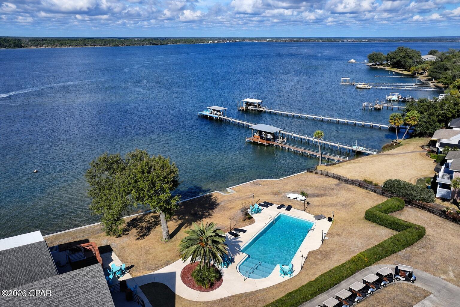 2913 Country Club Drive