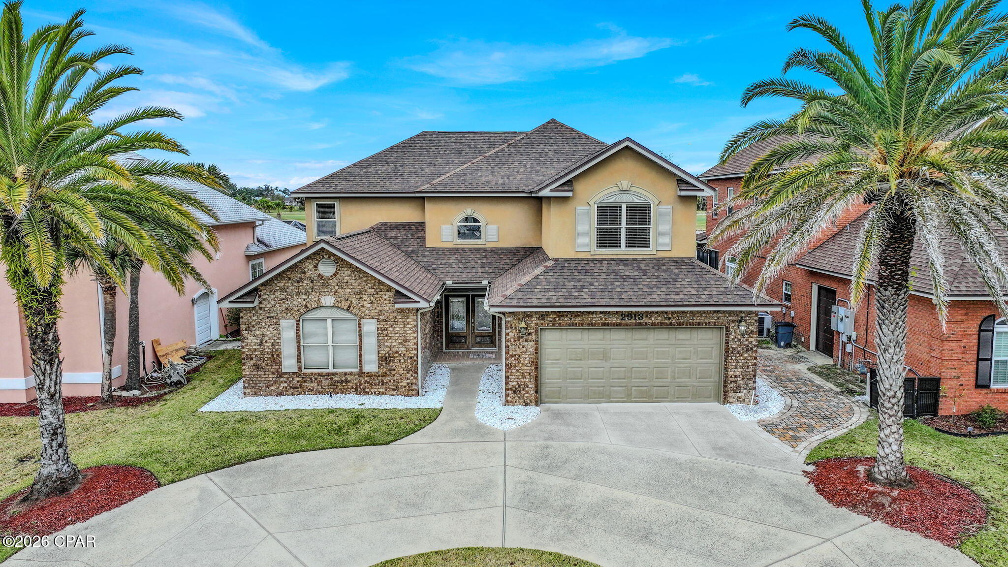 2913 Country Club Drive
