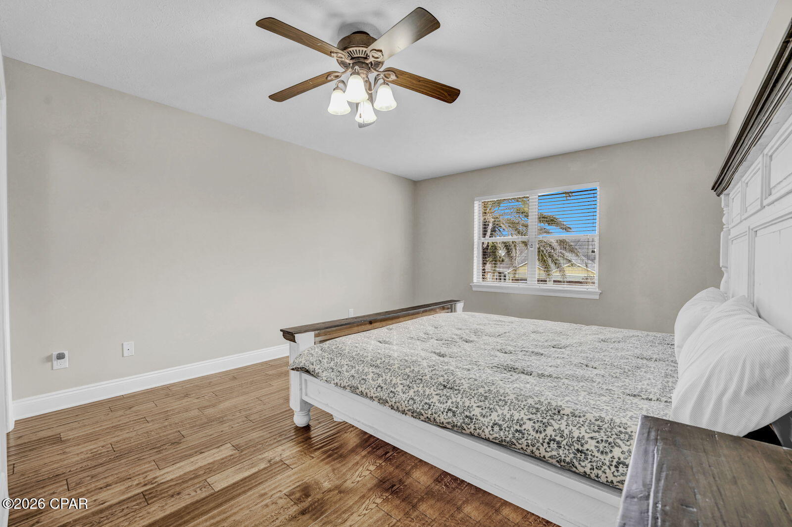 2913 Country Club Drive