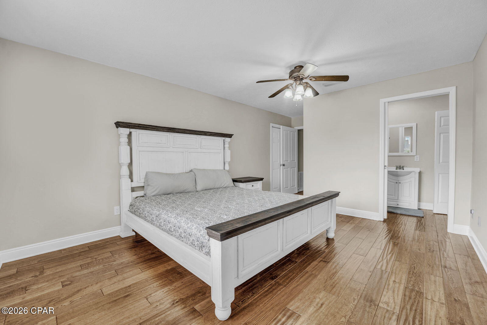 2913 Country Club Drive