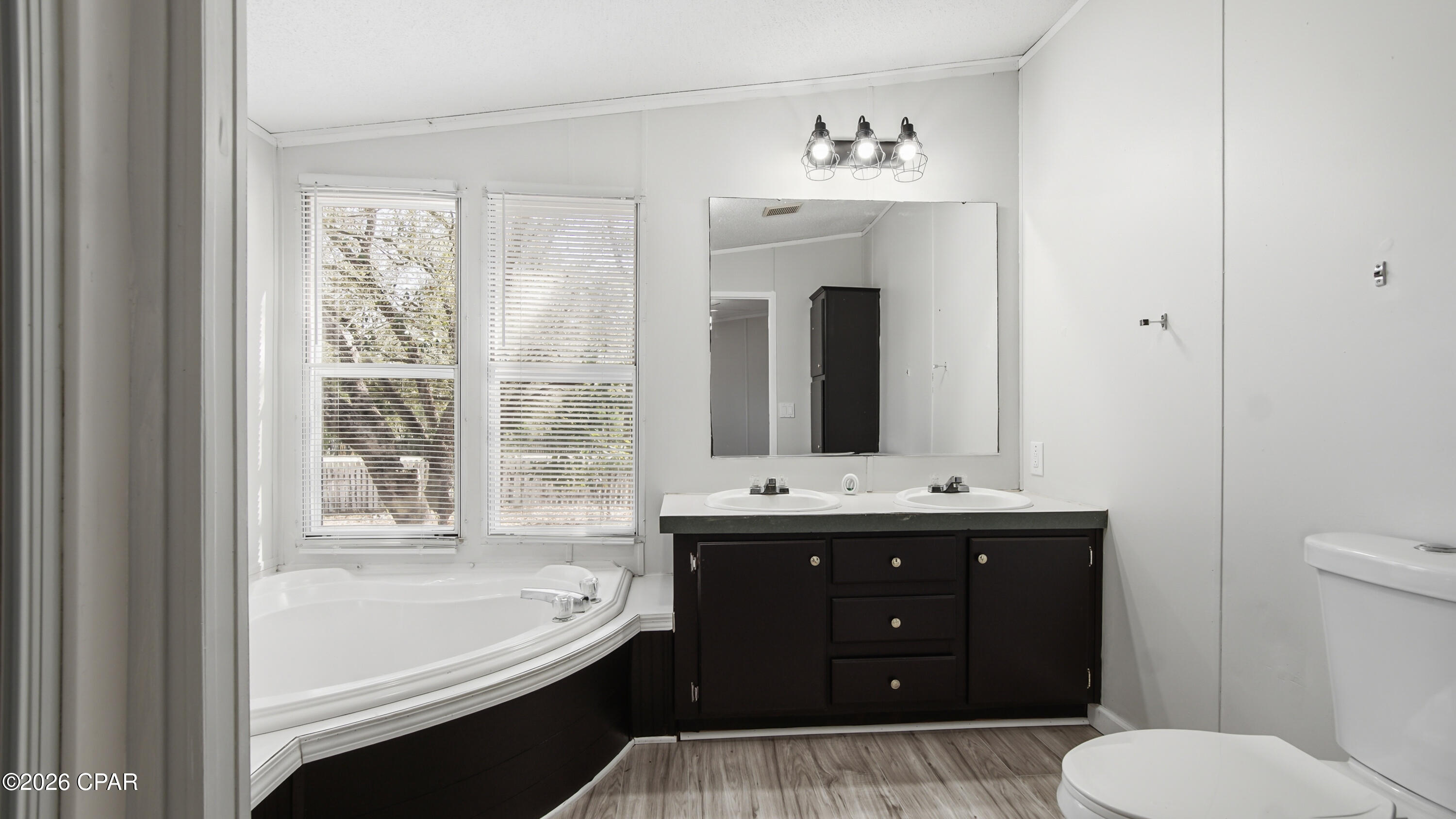 3943 Cedar Bluff Road