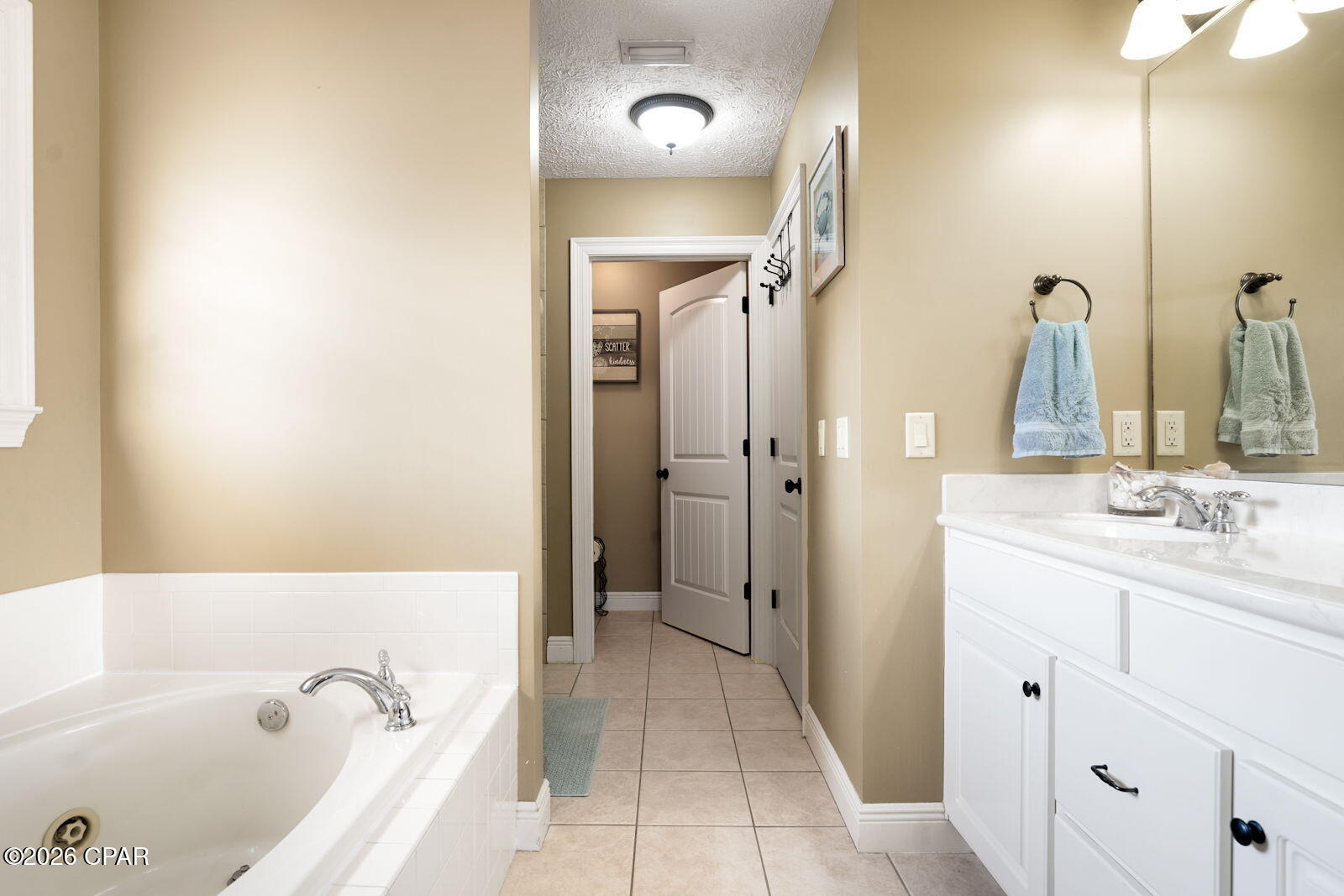 3517 Azalea Way