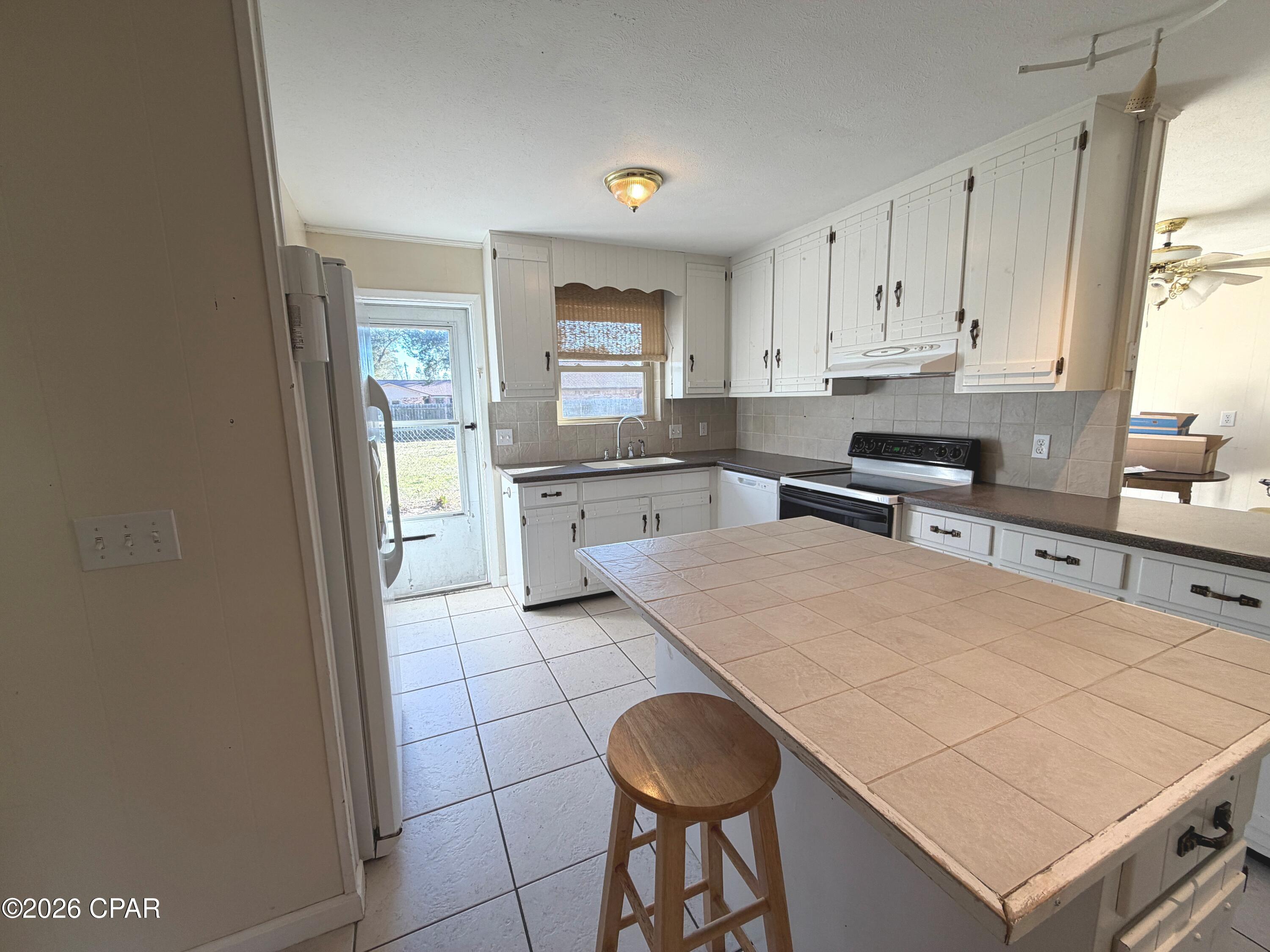 7836 Arbor Lane