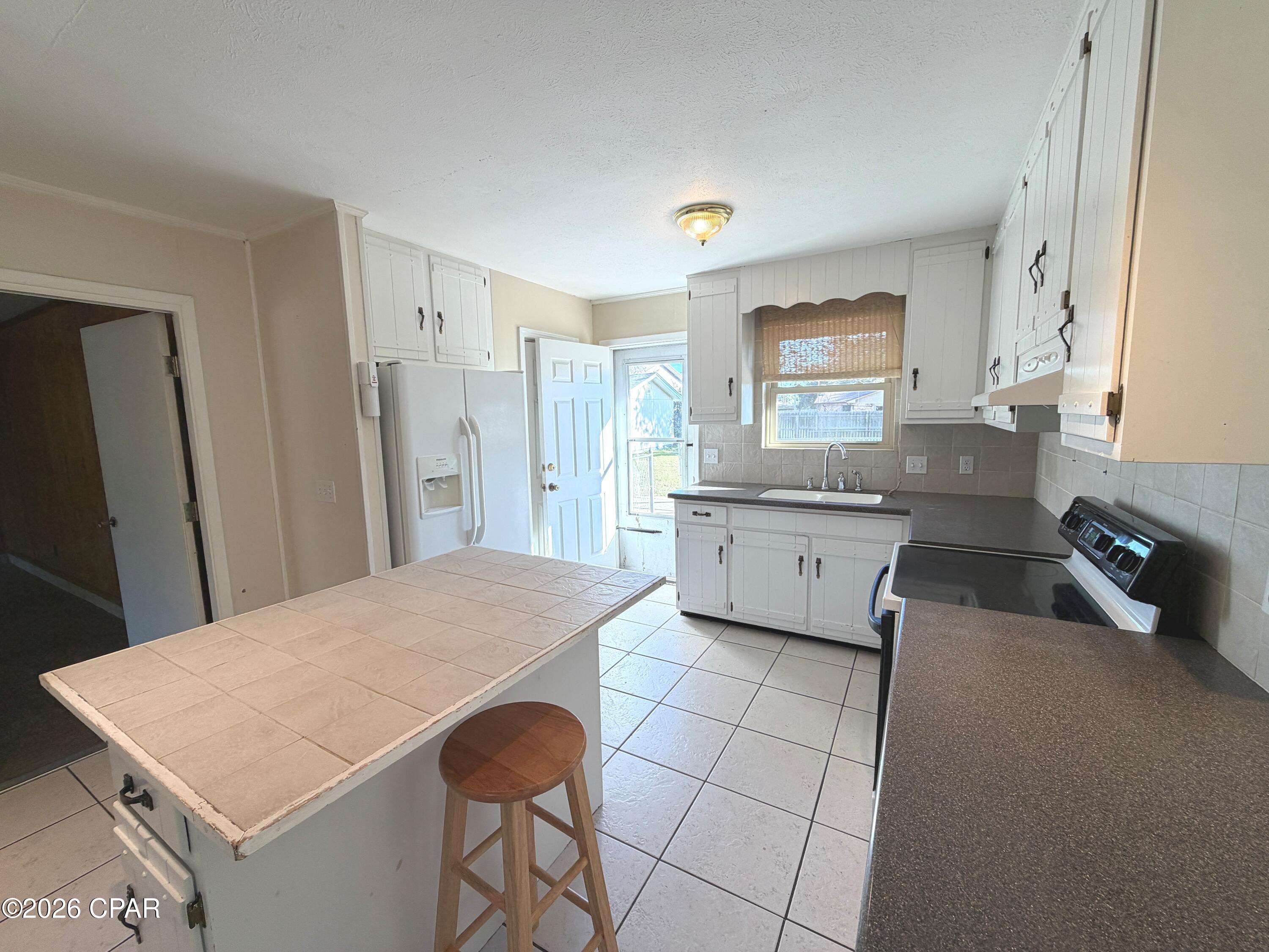 7836 Arbor Lane