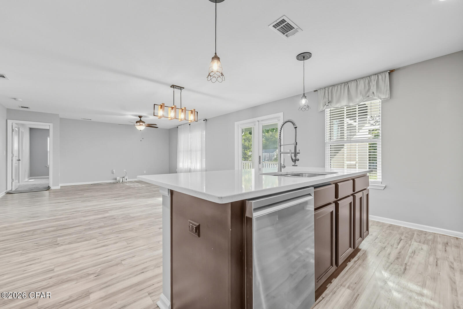 7312 Port Place Street