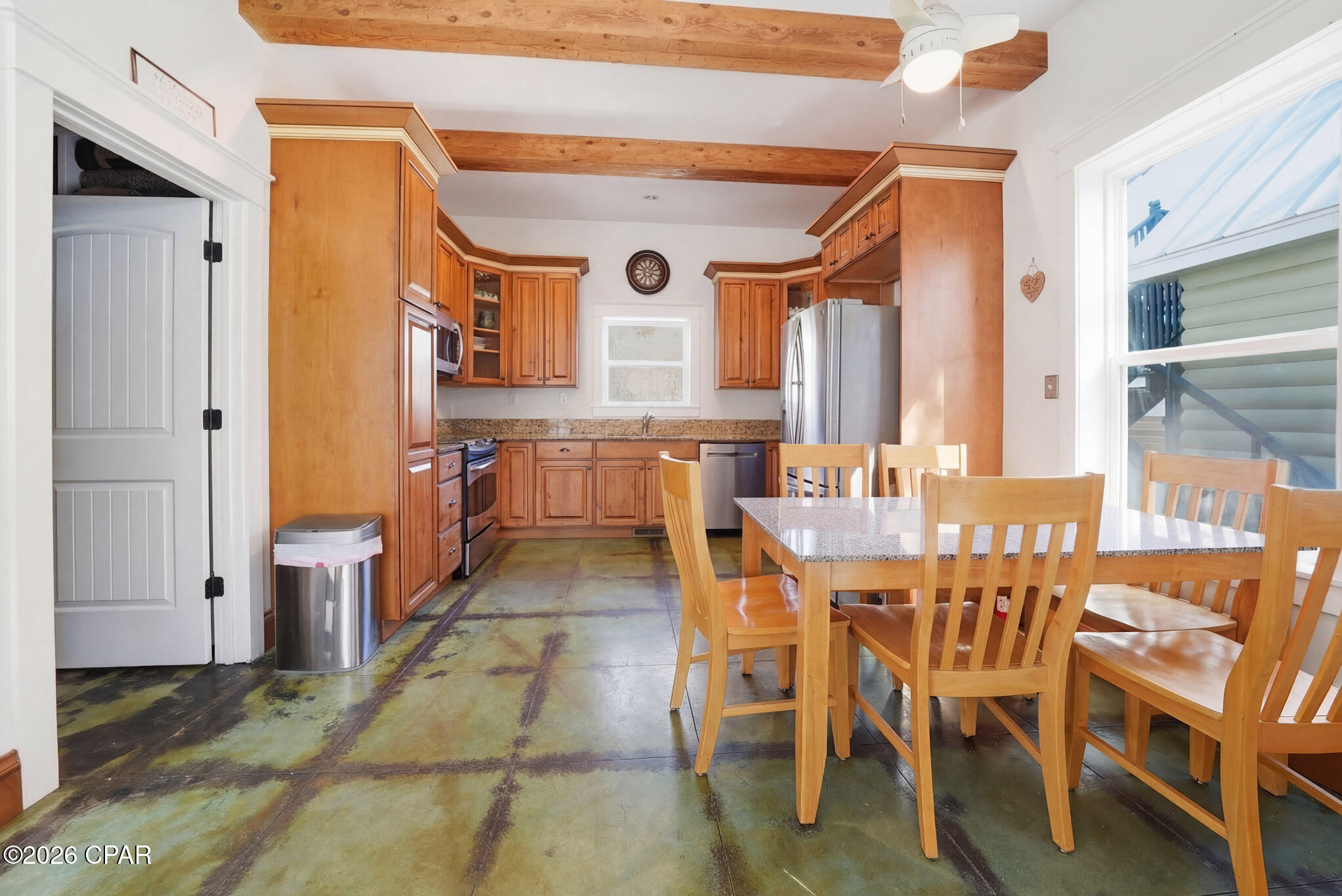 13728 Highway 20
