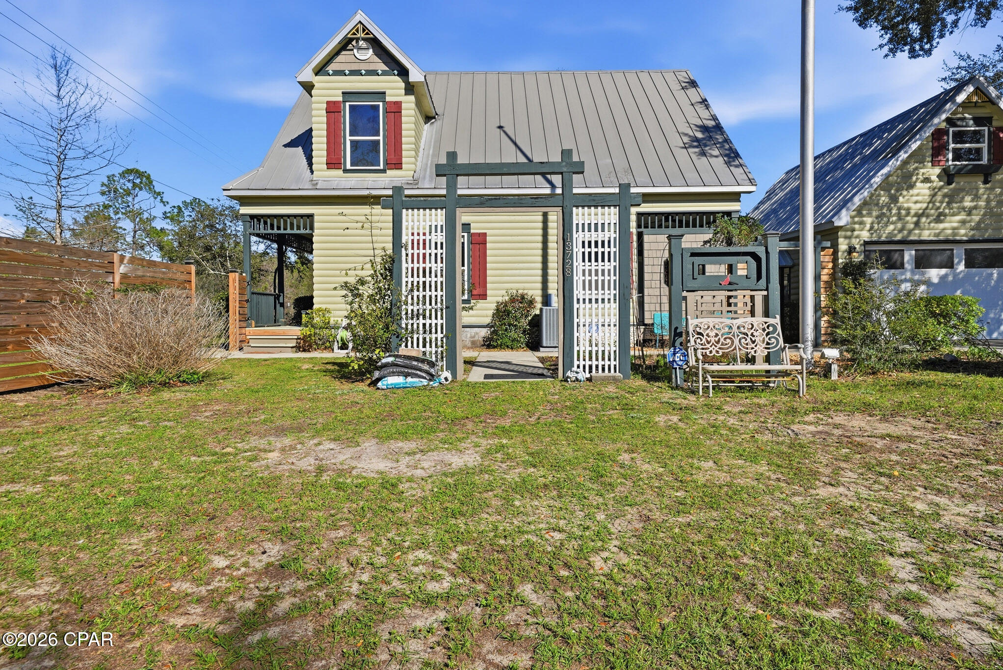 13728 Highway 20