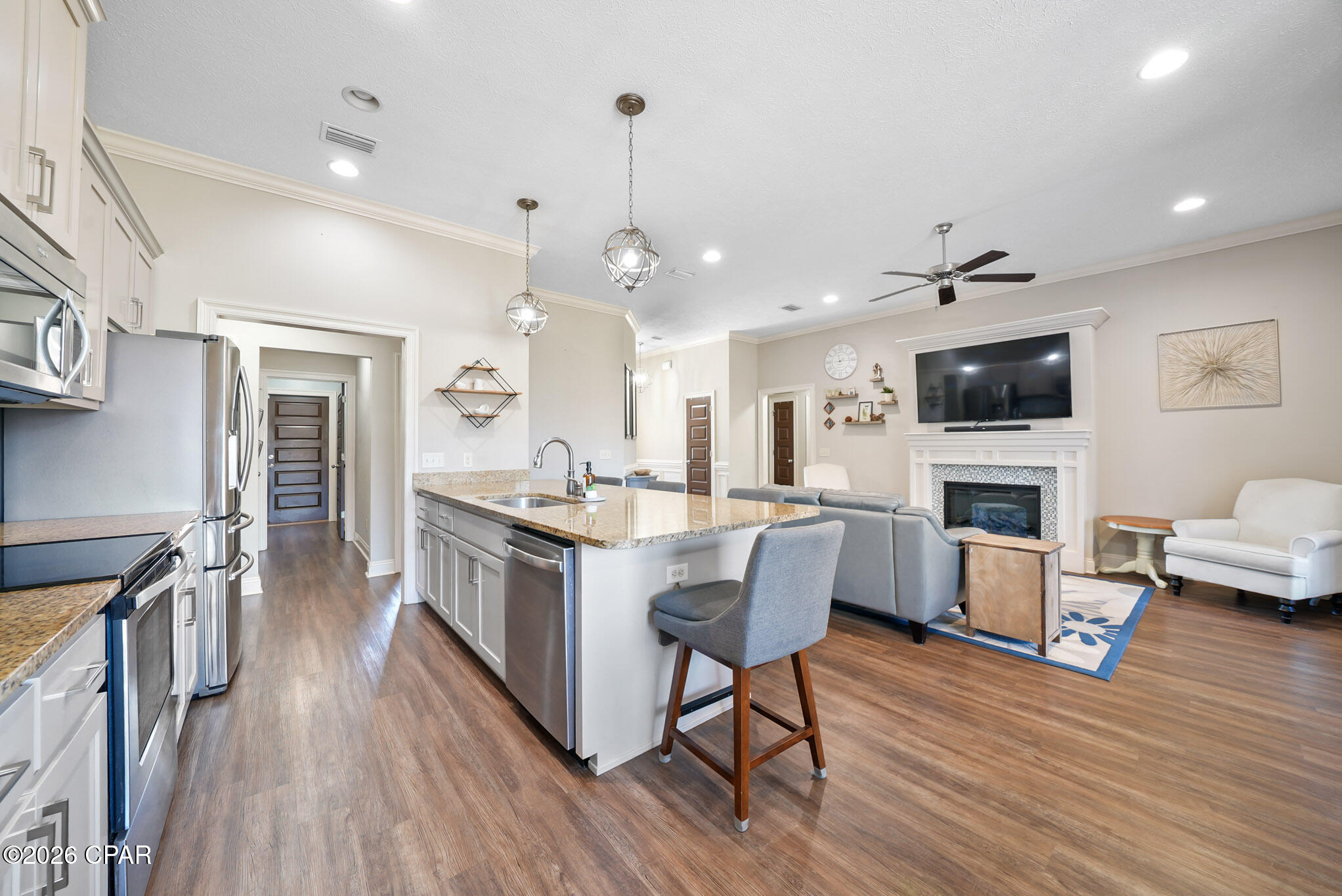 3548 Azalea Way