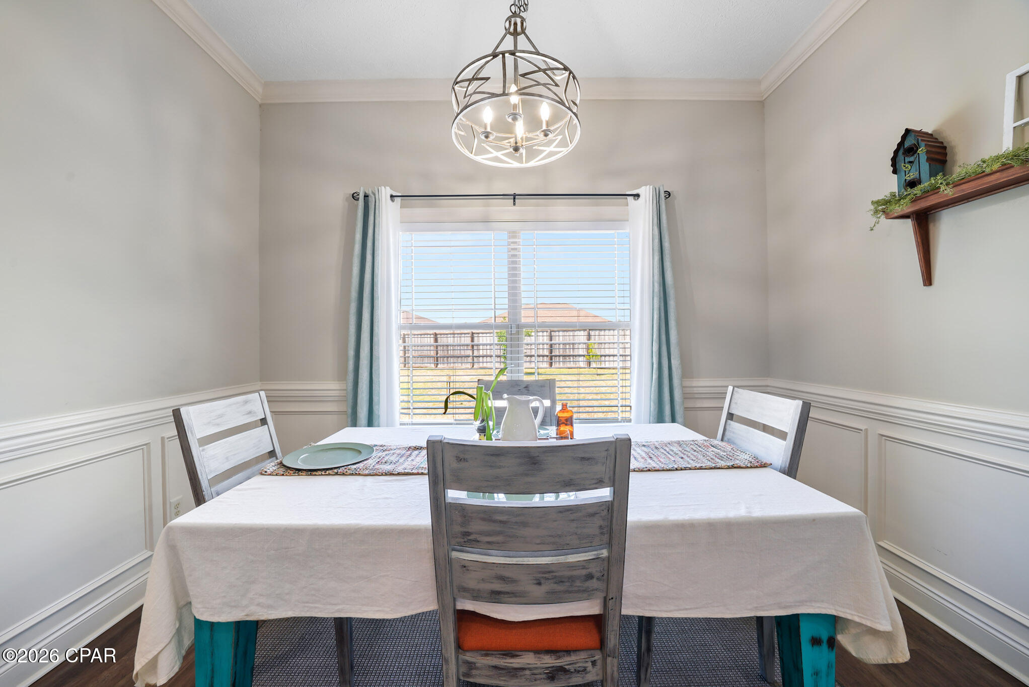 3548 Azalea Way