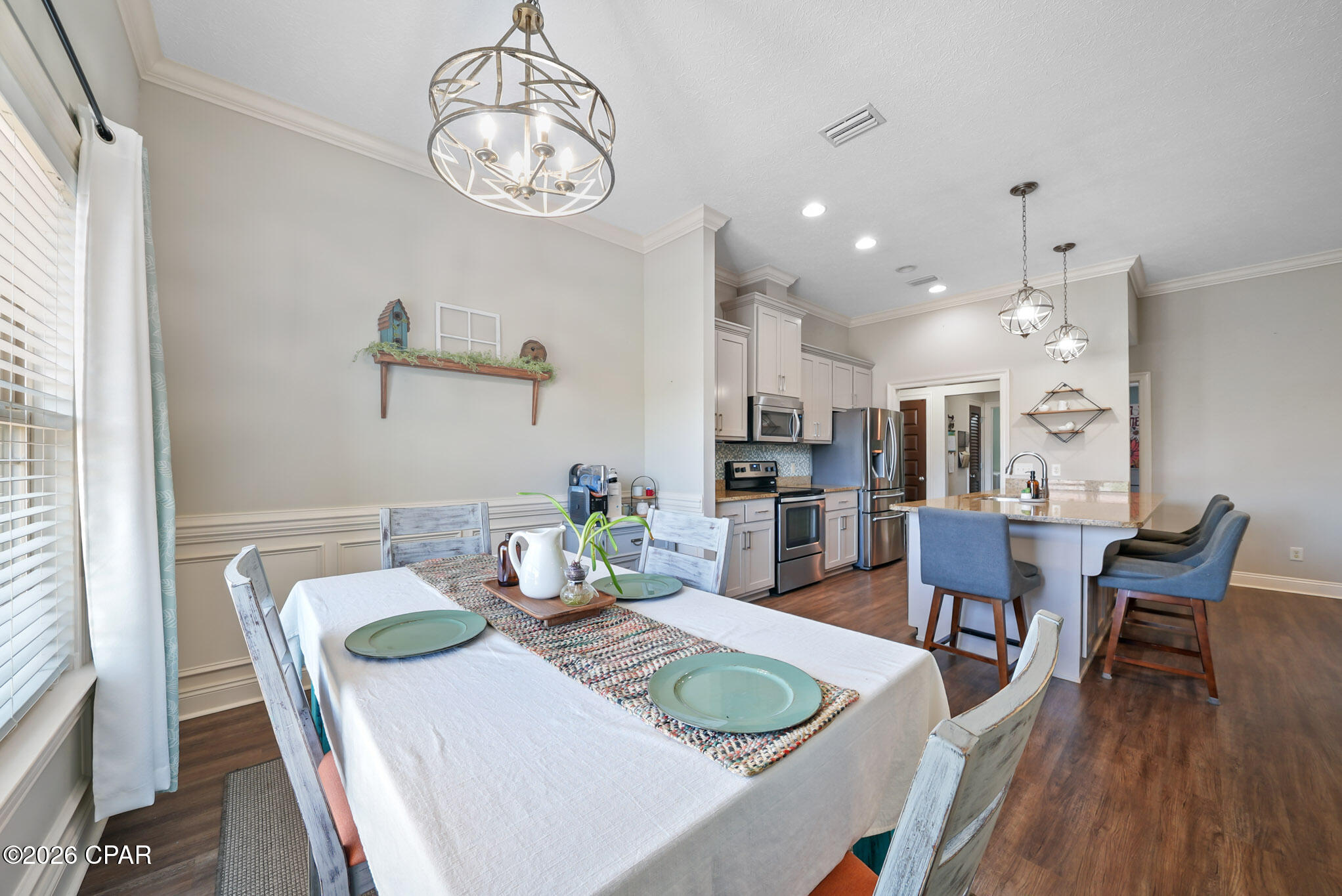 3548 Azalea Way