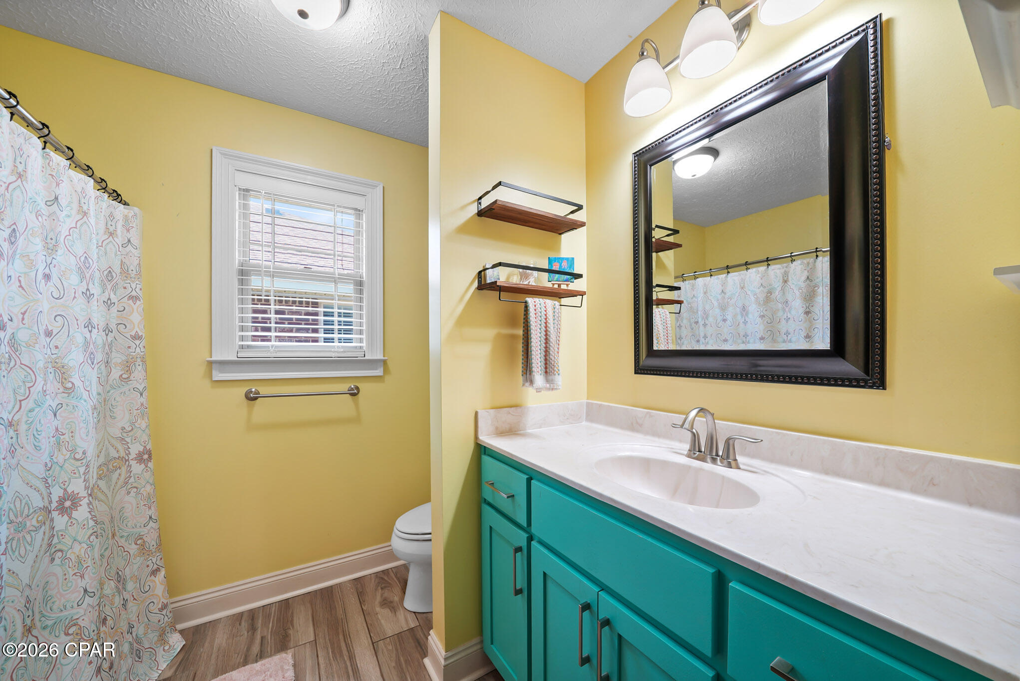 3548 Azalea Way