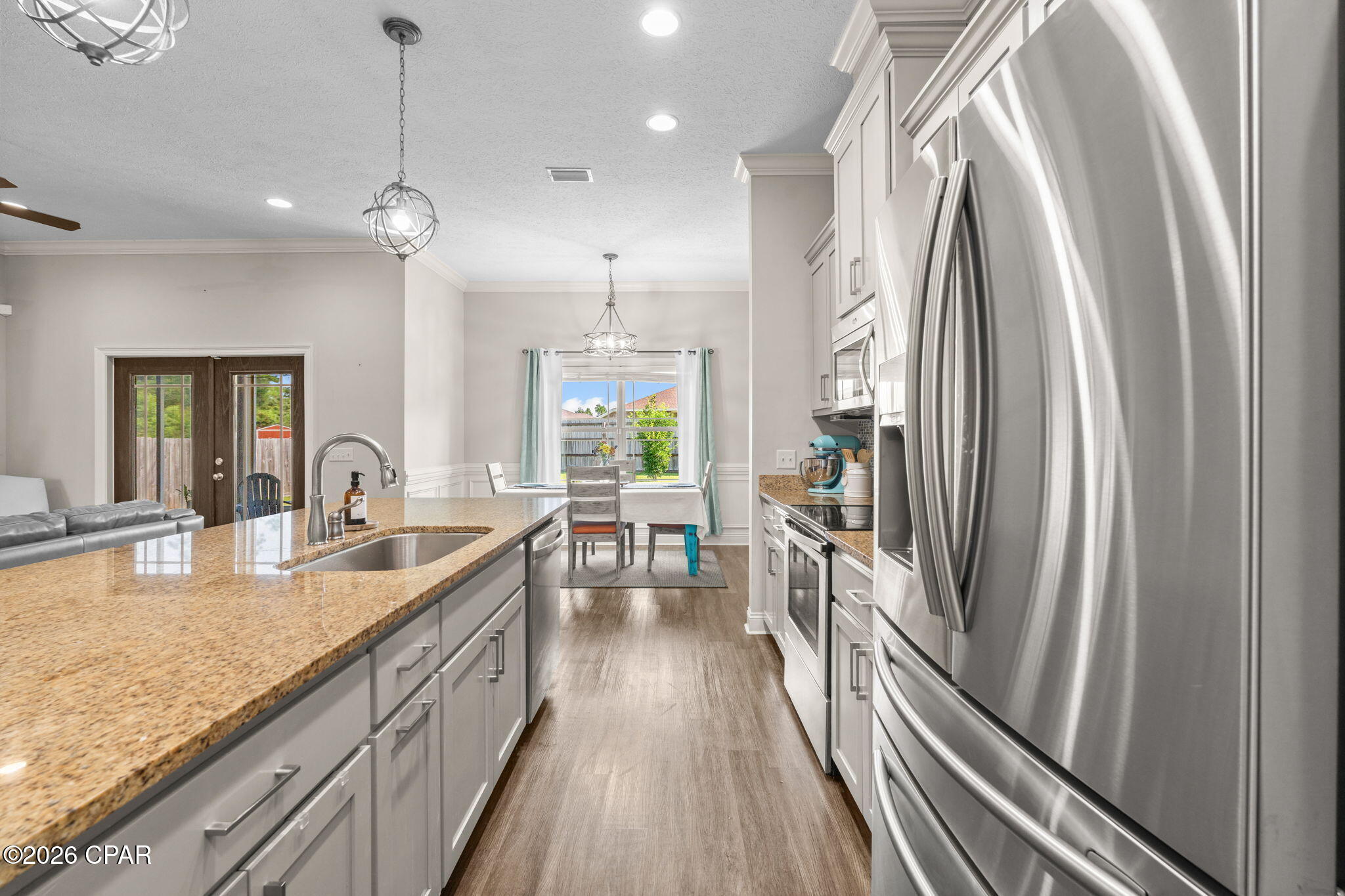3548 Azalea Way