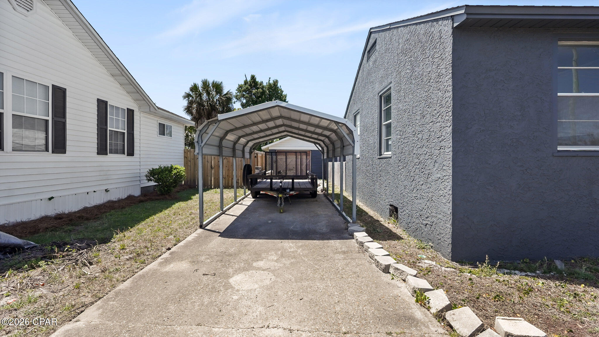 311 N Bonita Avenue