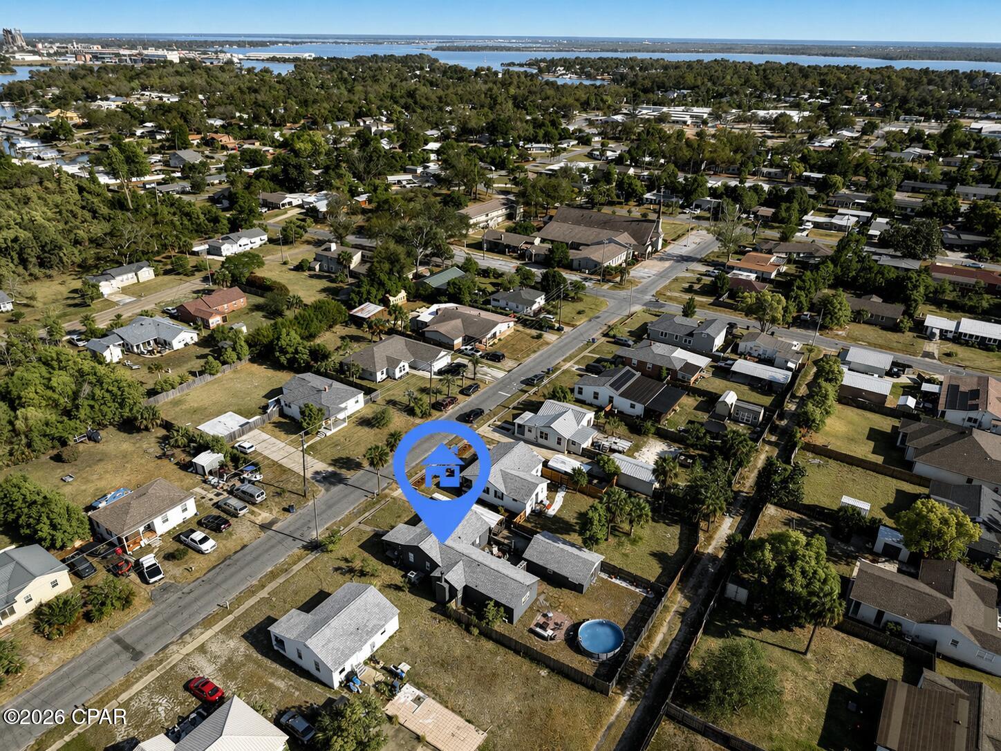 311 N Bonita Avenue