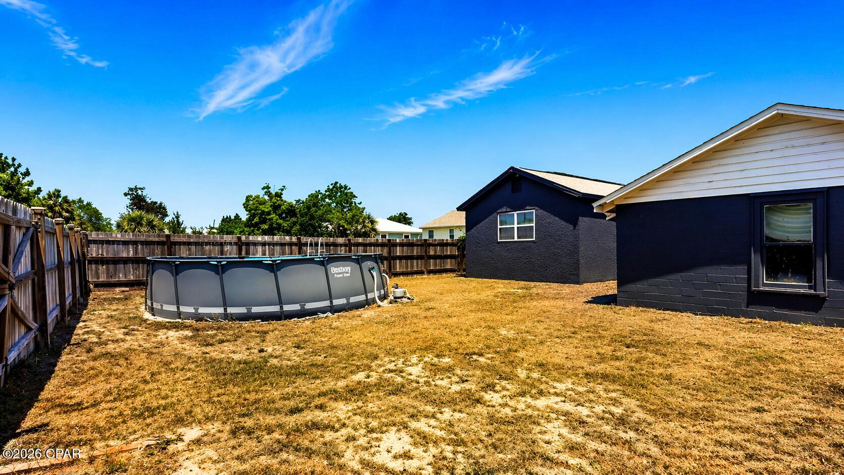 311 N Bonita Avenue