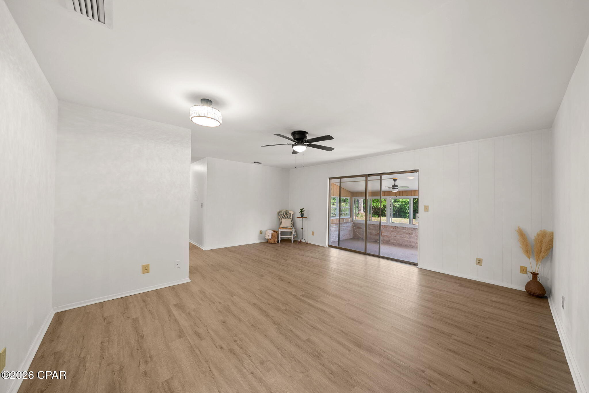 1812 Airport Circle