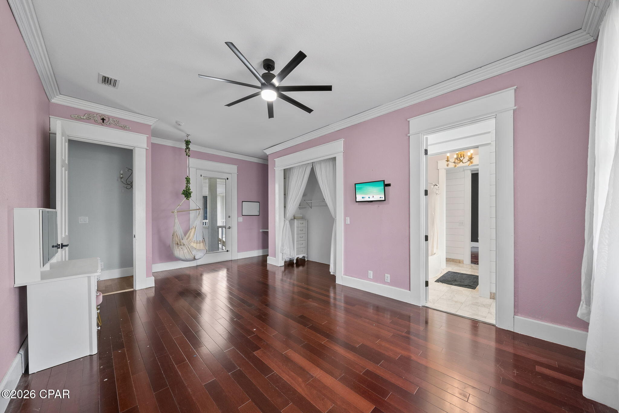 24197 NW Pine Tree Trail
