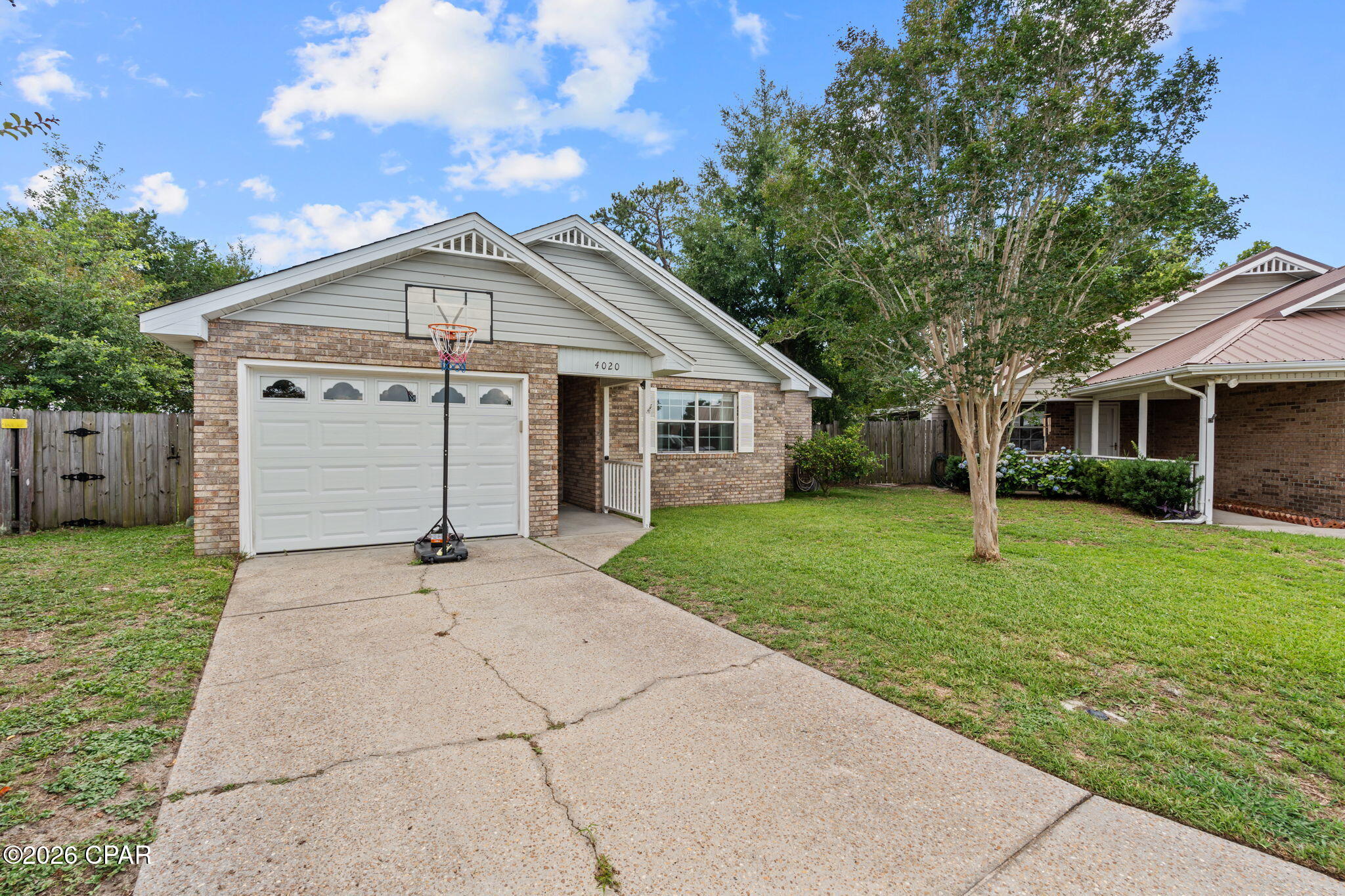 4020 Woodridge Road