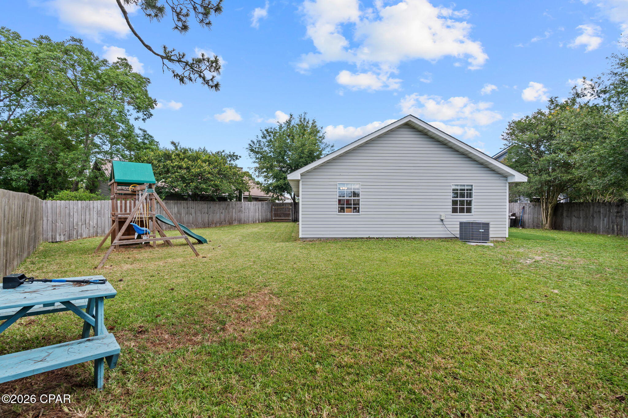 4020 Woodridge Road