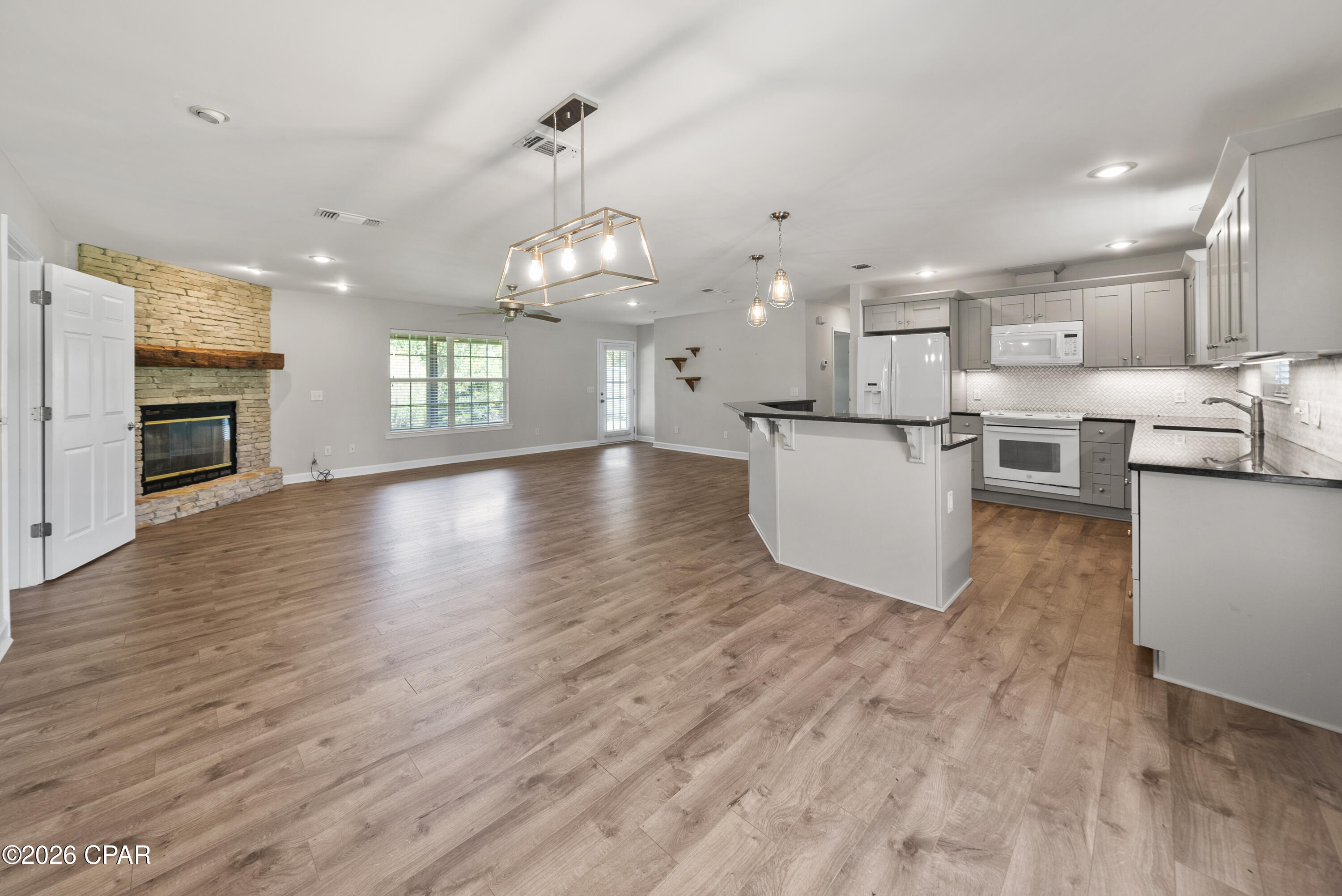 3940 Richardson Road