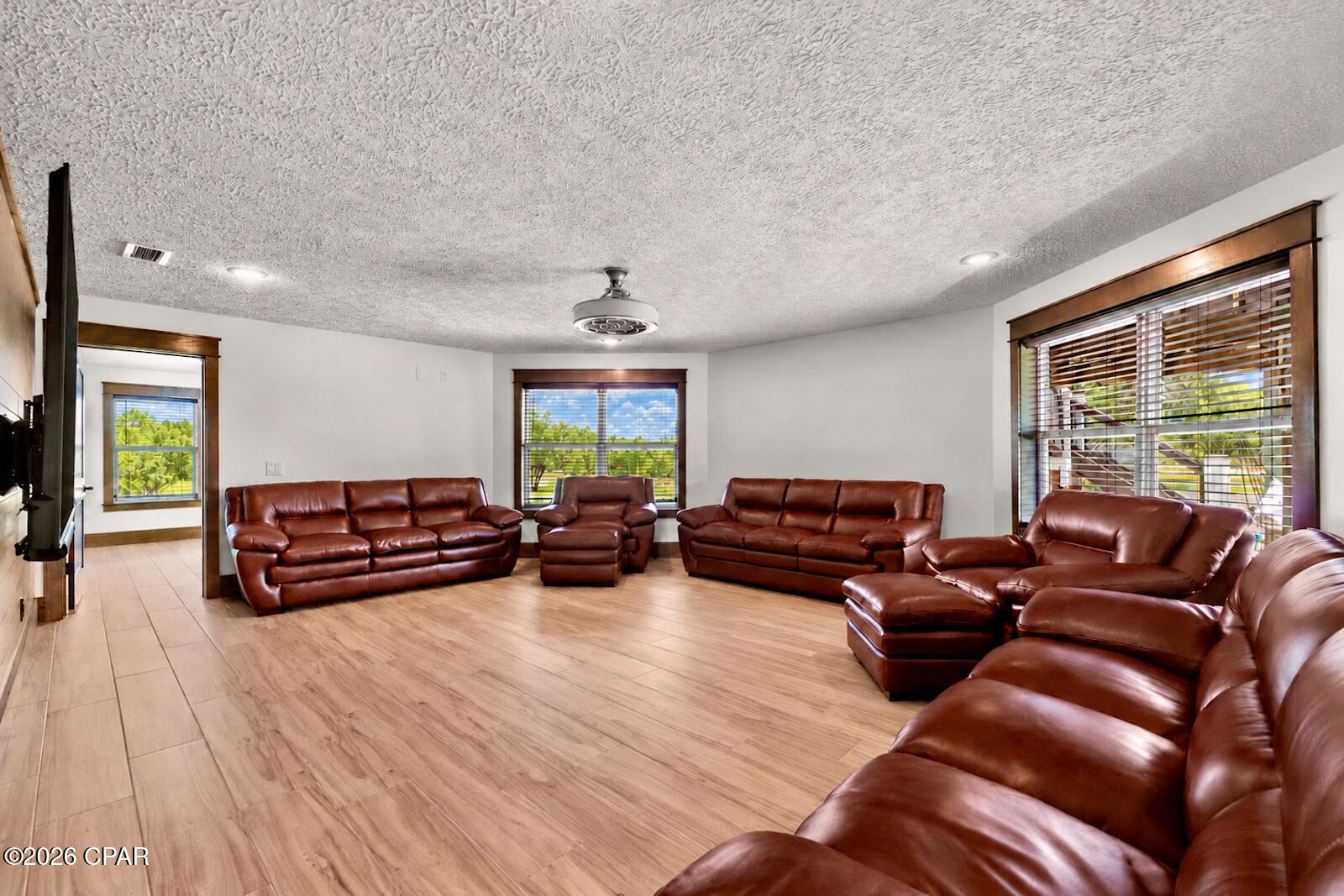 9325 Silver Lake Road