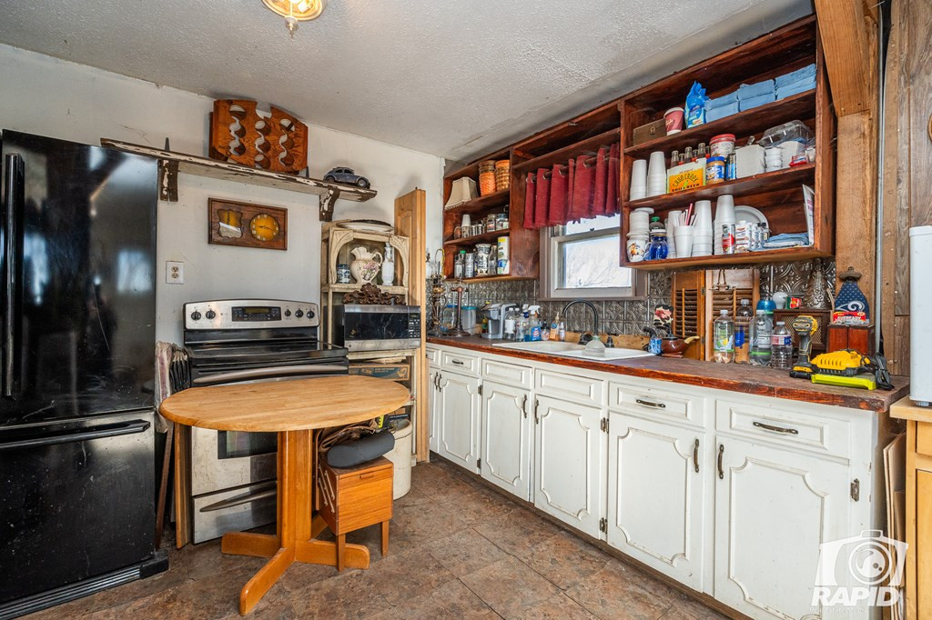 8458 W Grape Creek Road