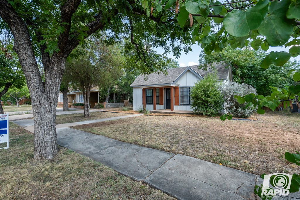 1923 Bailey Street