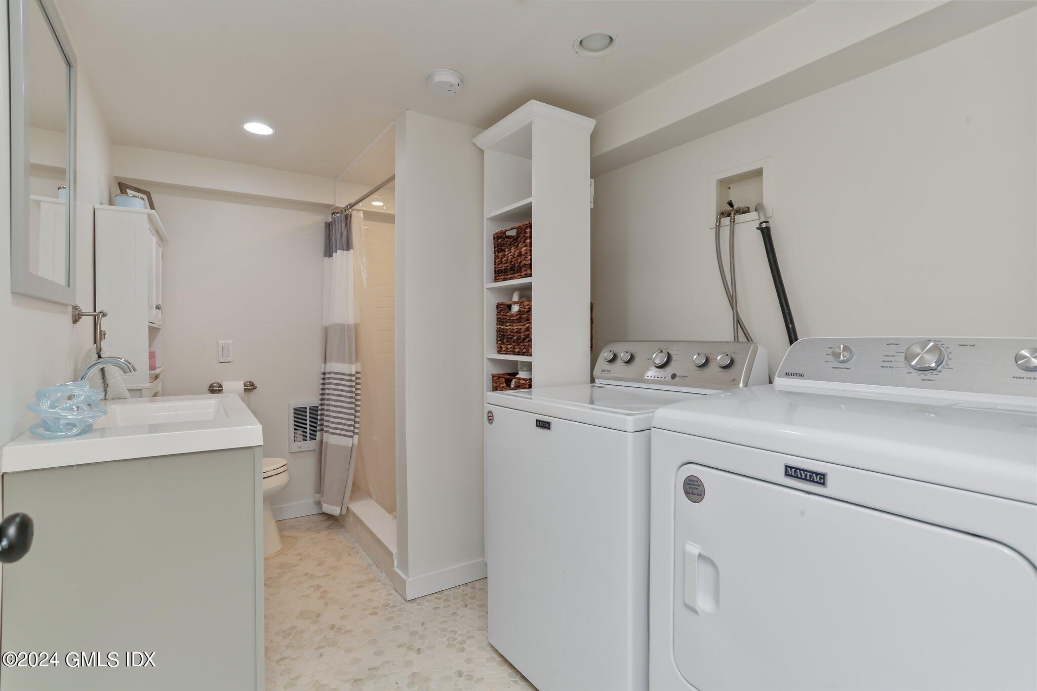 76 Crestwood Drive