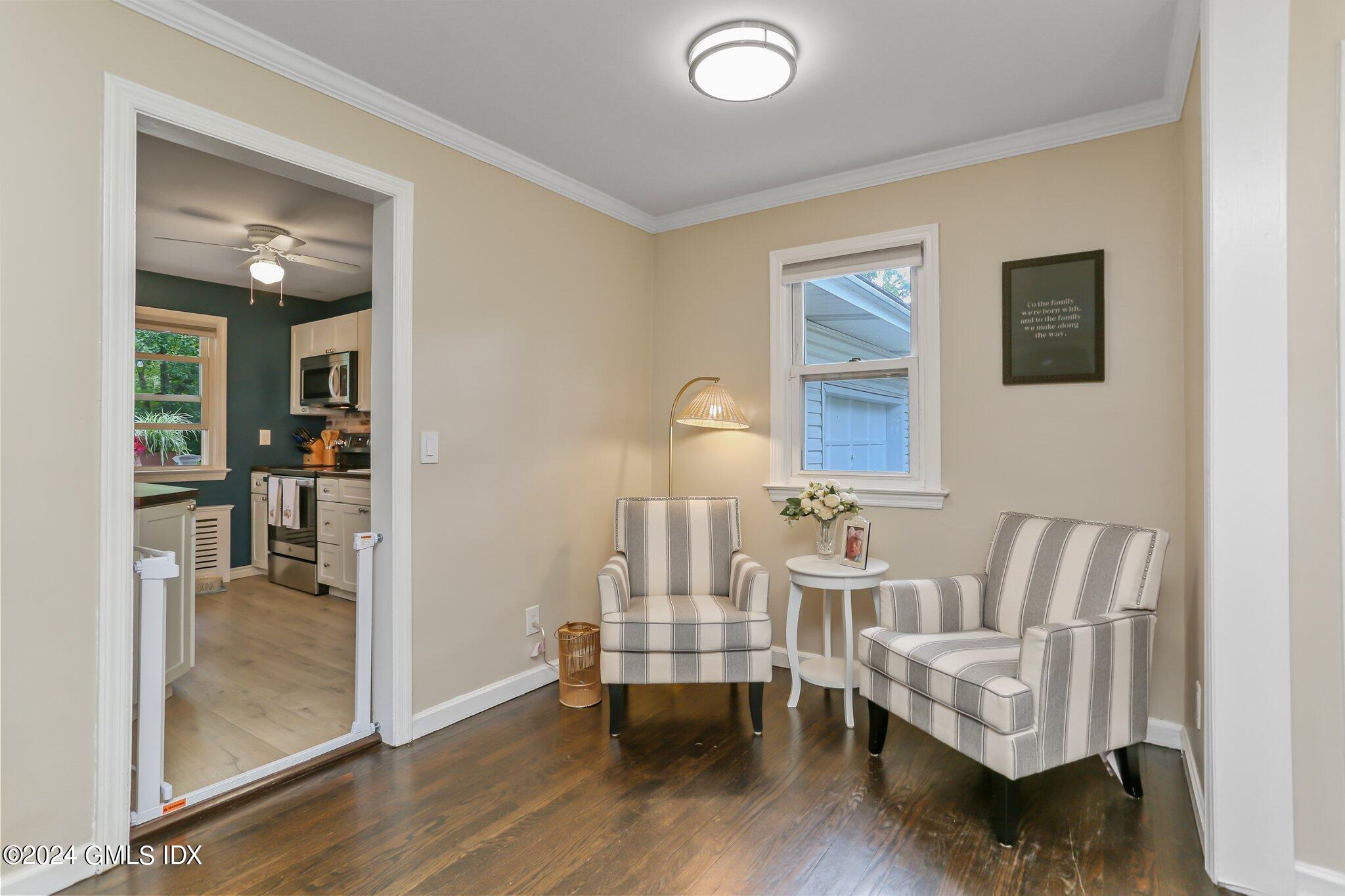 76 Crestwood Drive