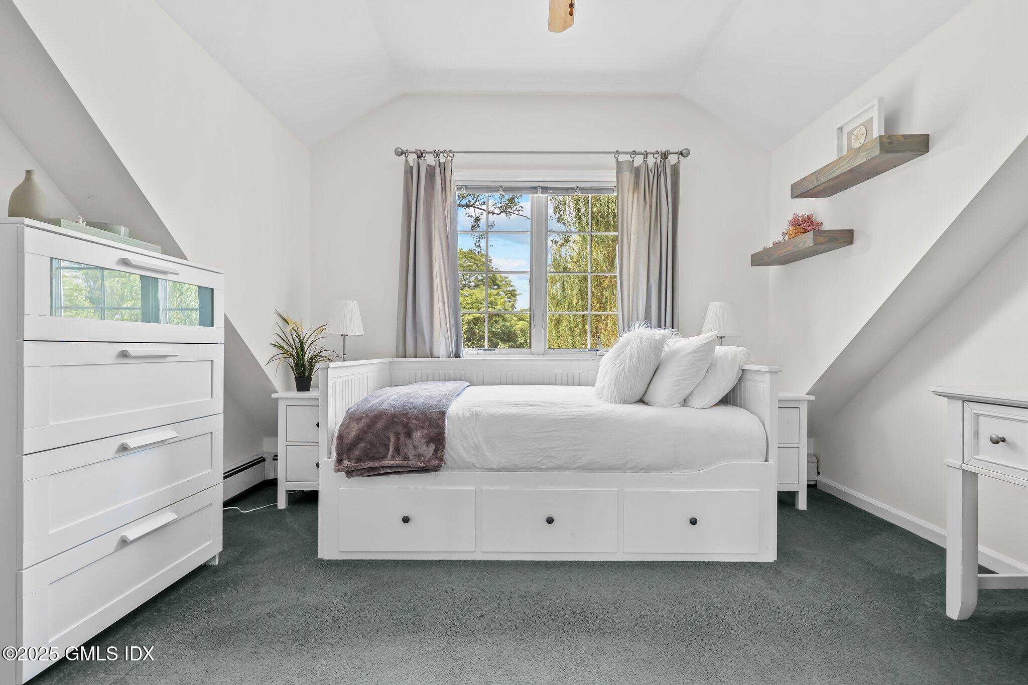 18 Mortimer Drive