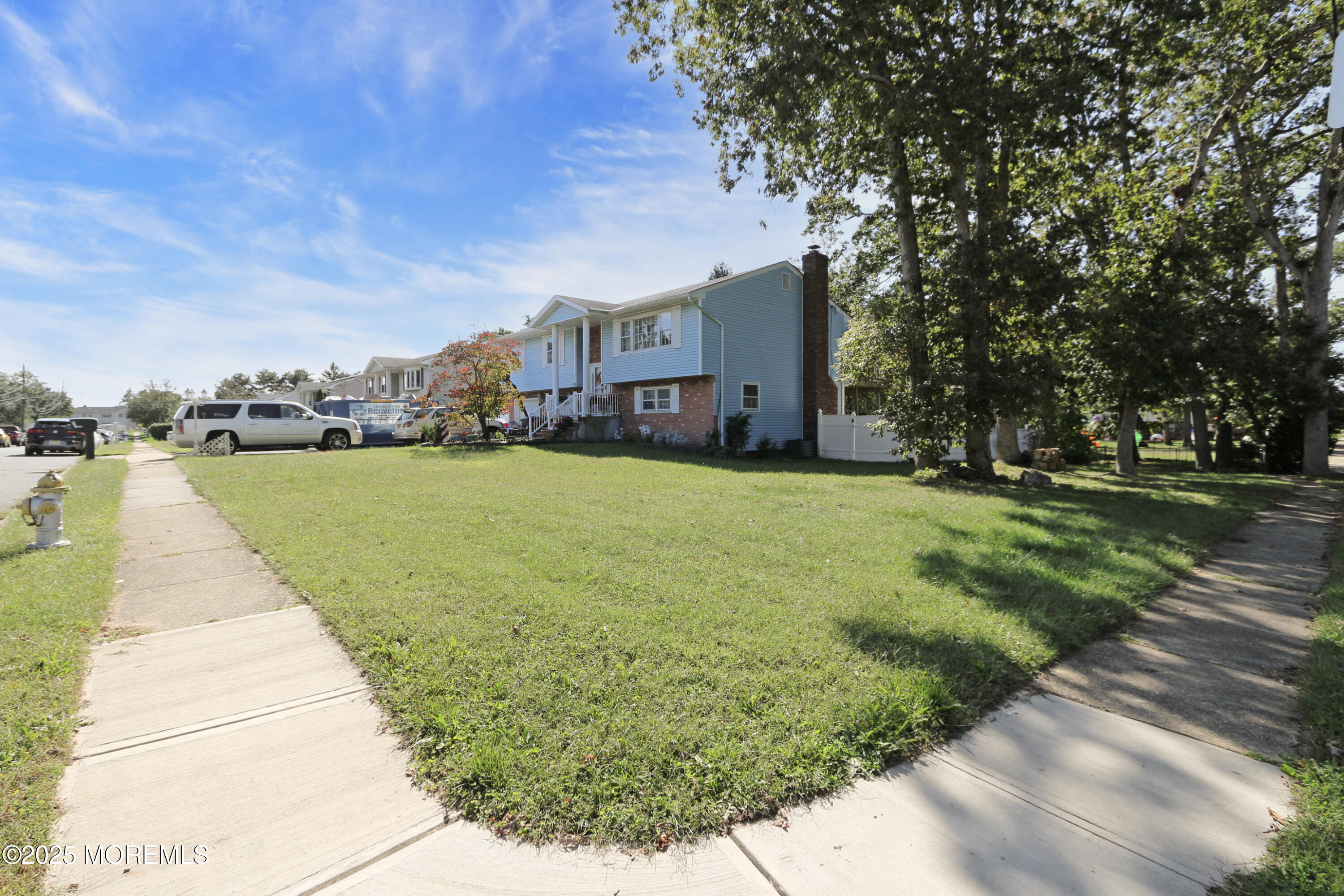 1121 Aspen Drive