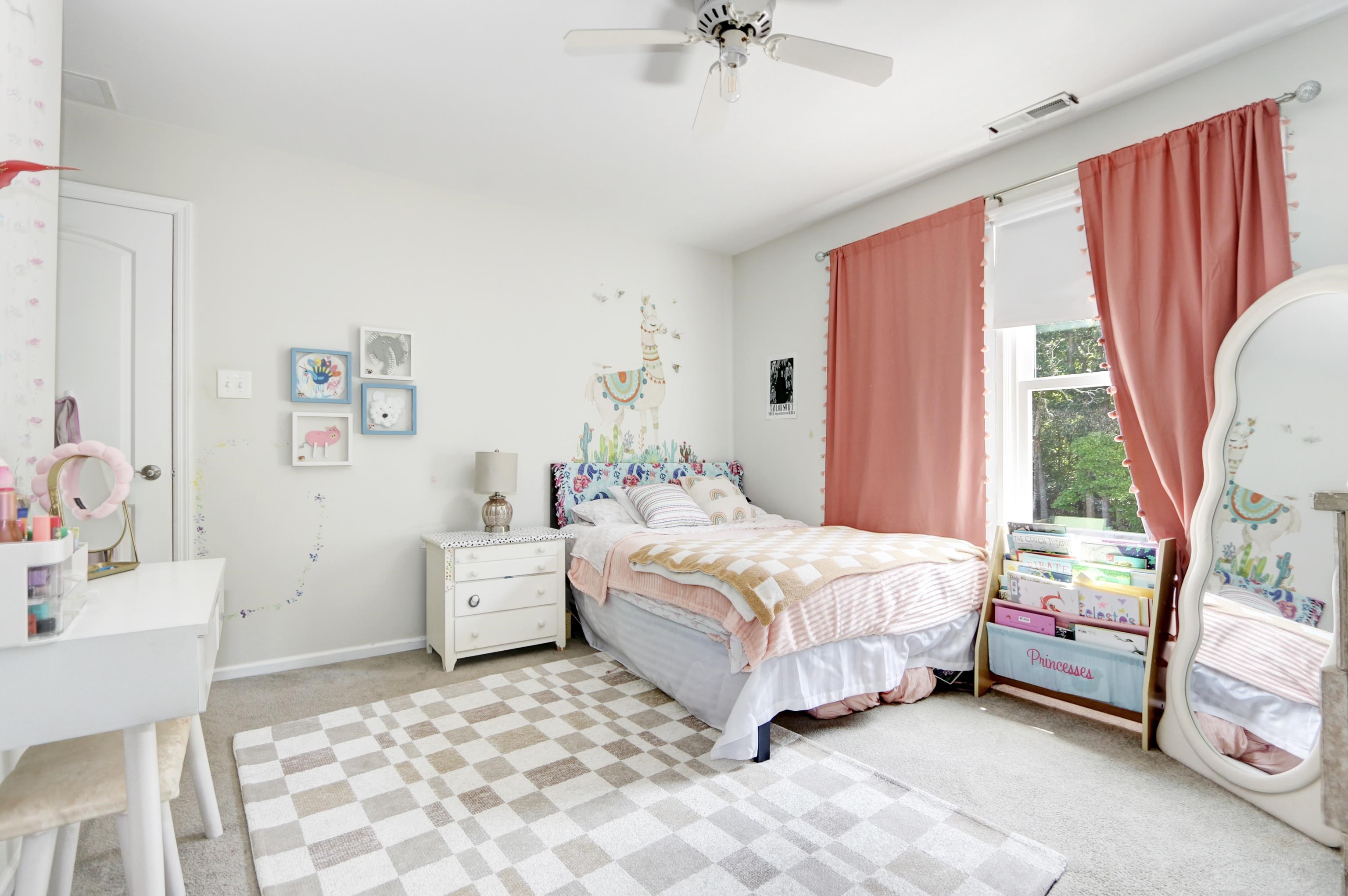 8 Canterbury Lane
