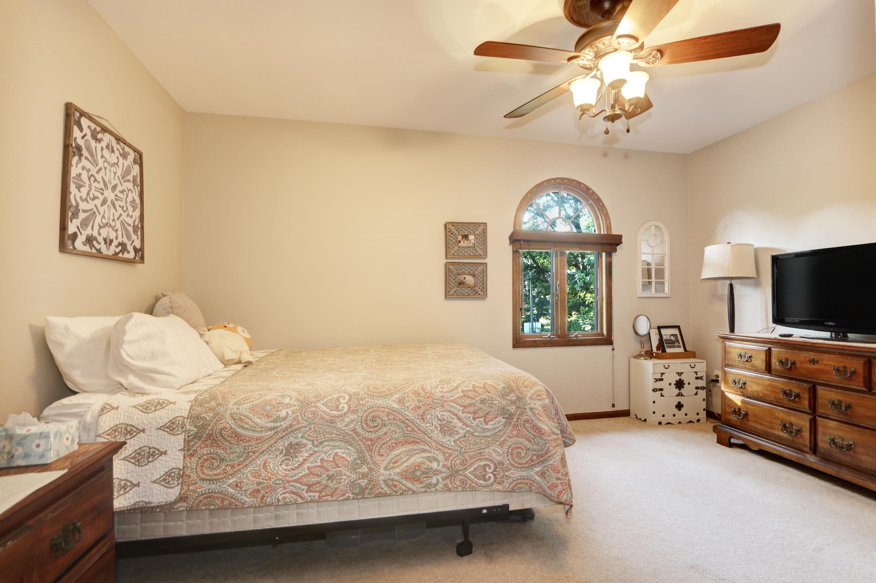 332 N Quail Drive