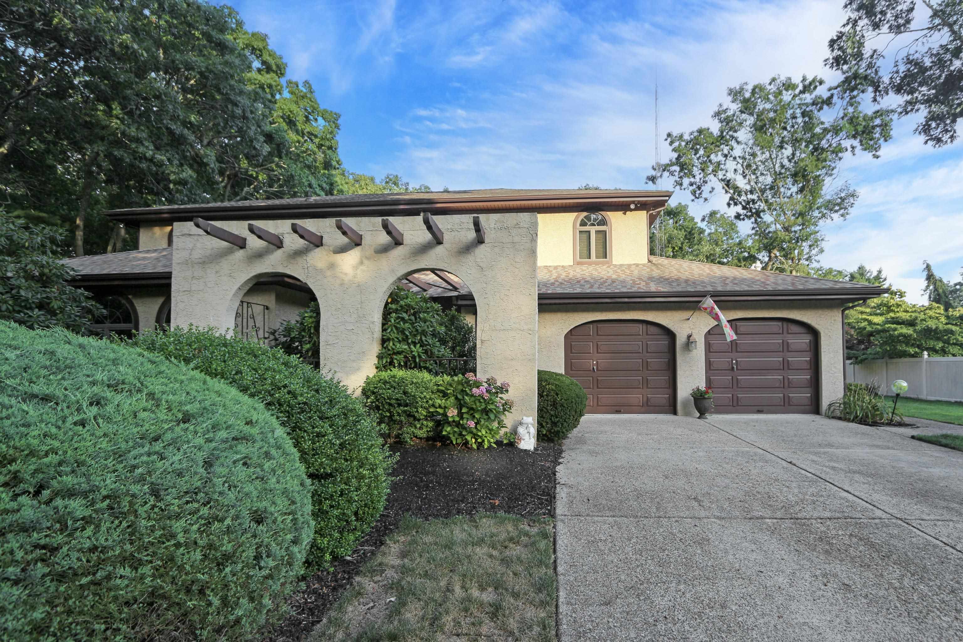 332 N Quail Drive