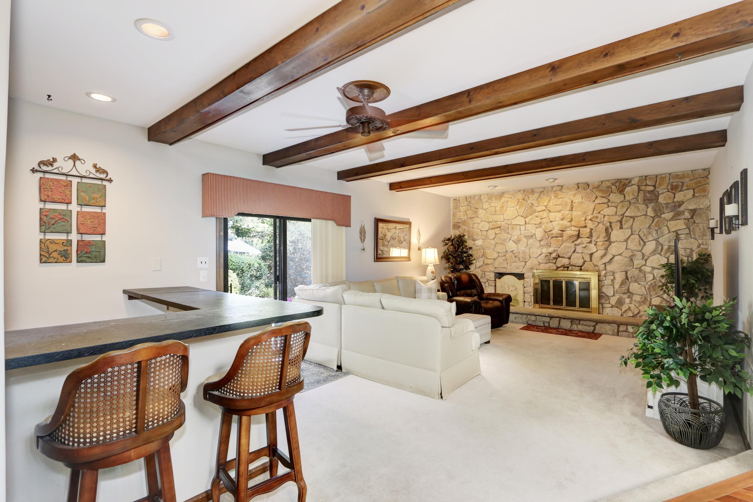 332 N Quail Drive