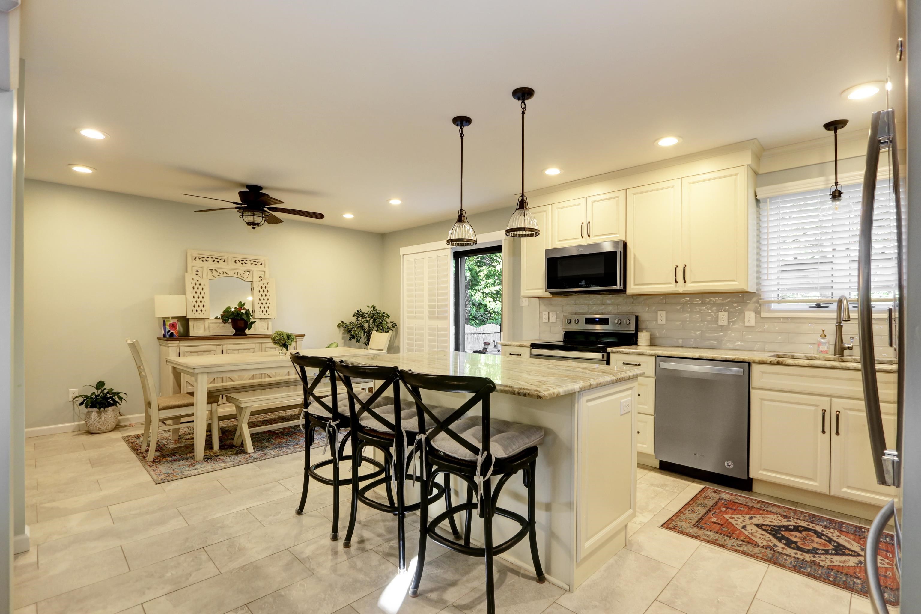 332 N Quail Drive