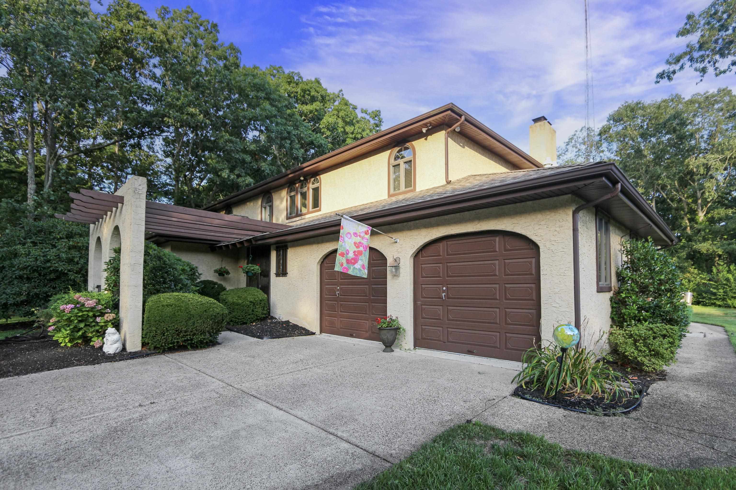 332 N Quail Drive