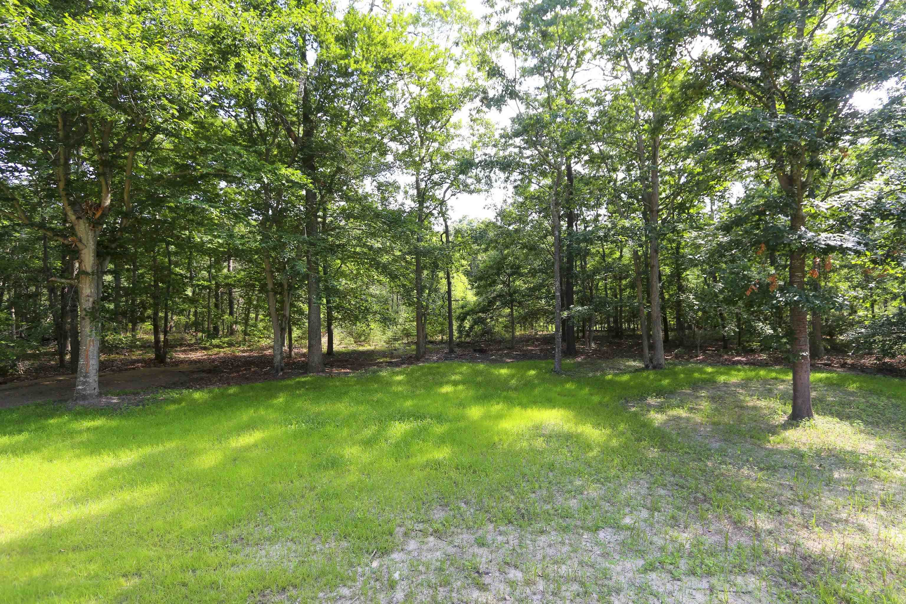 250 S Ravenwood Drive