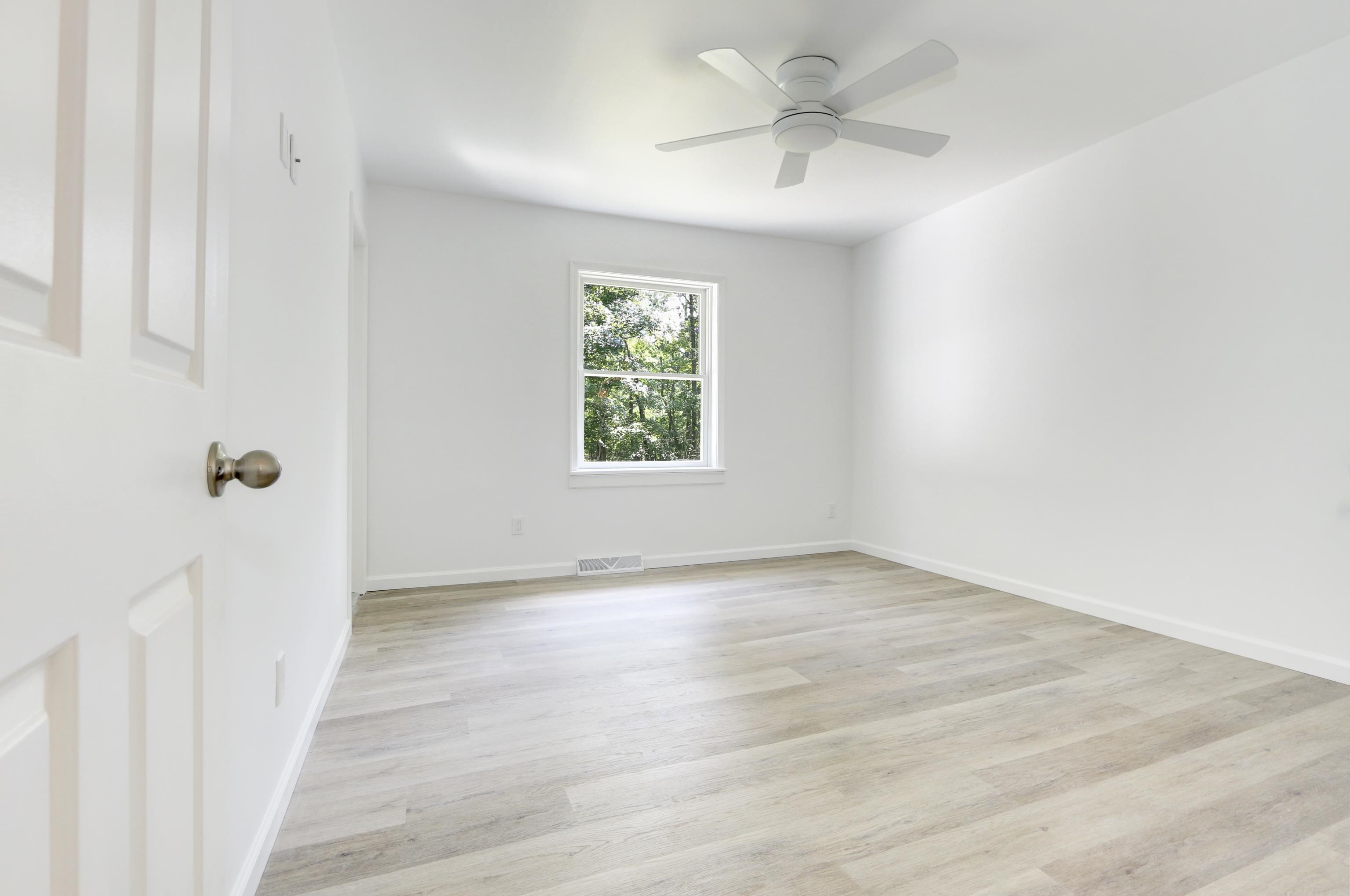 250 S Ravenwood Drive