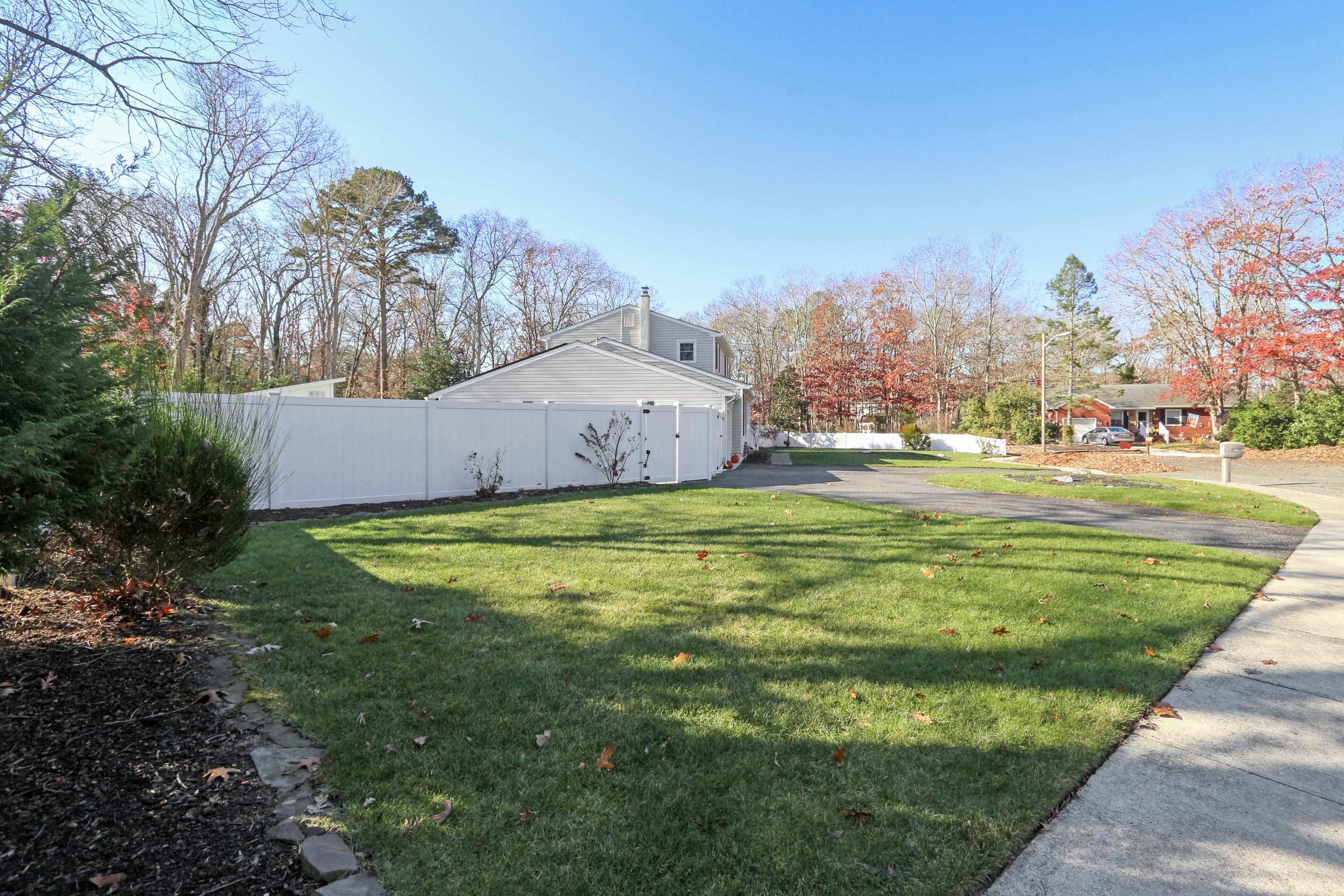 40 Foxborough Avenue