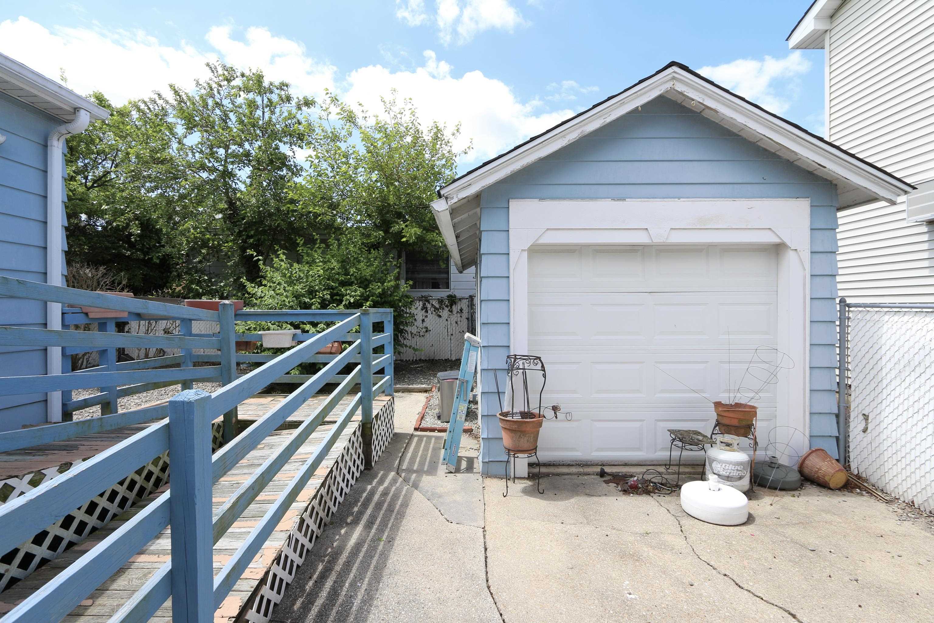 116 E Cardinal Road