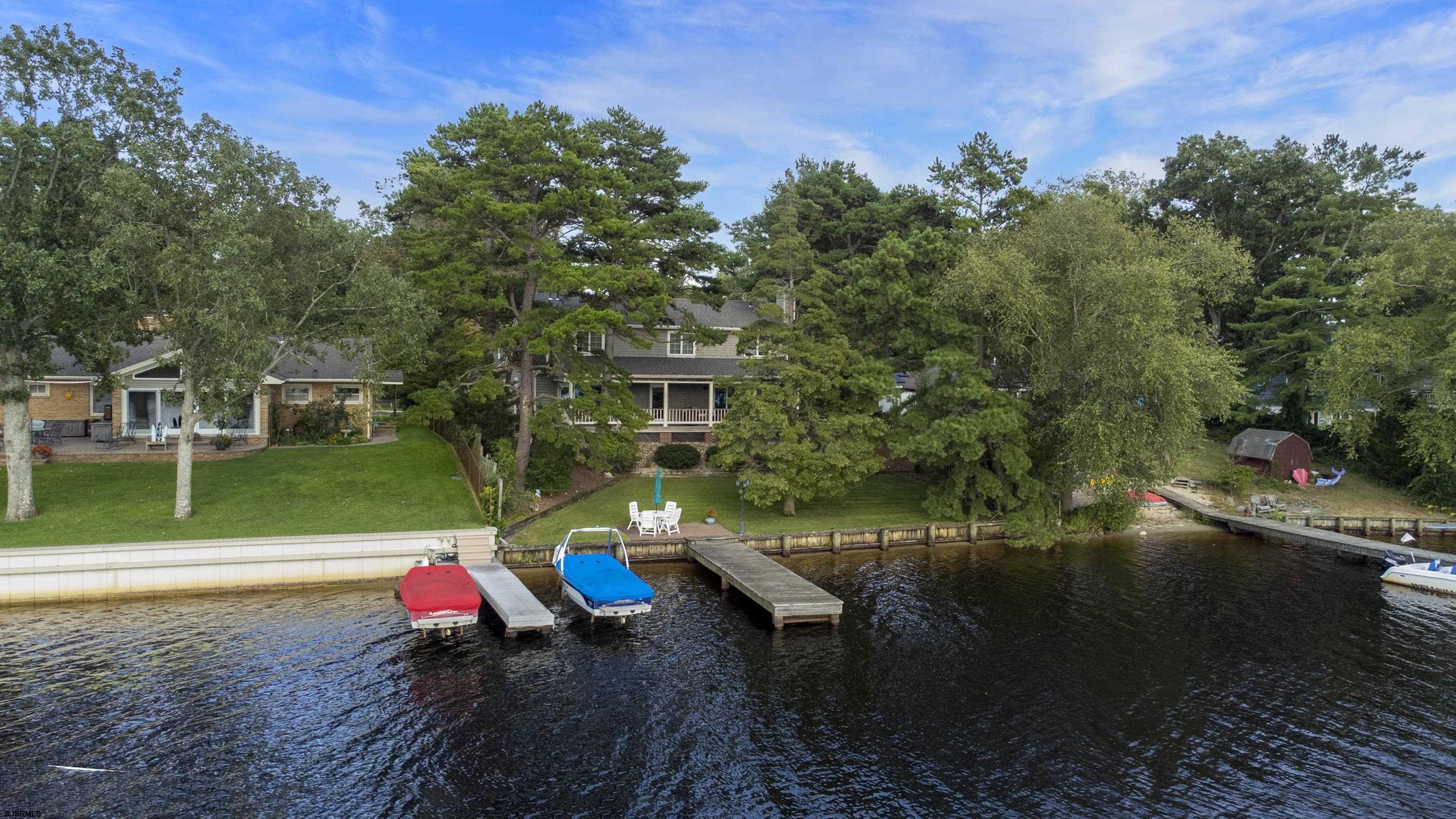 6558 Lake Dr