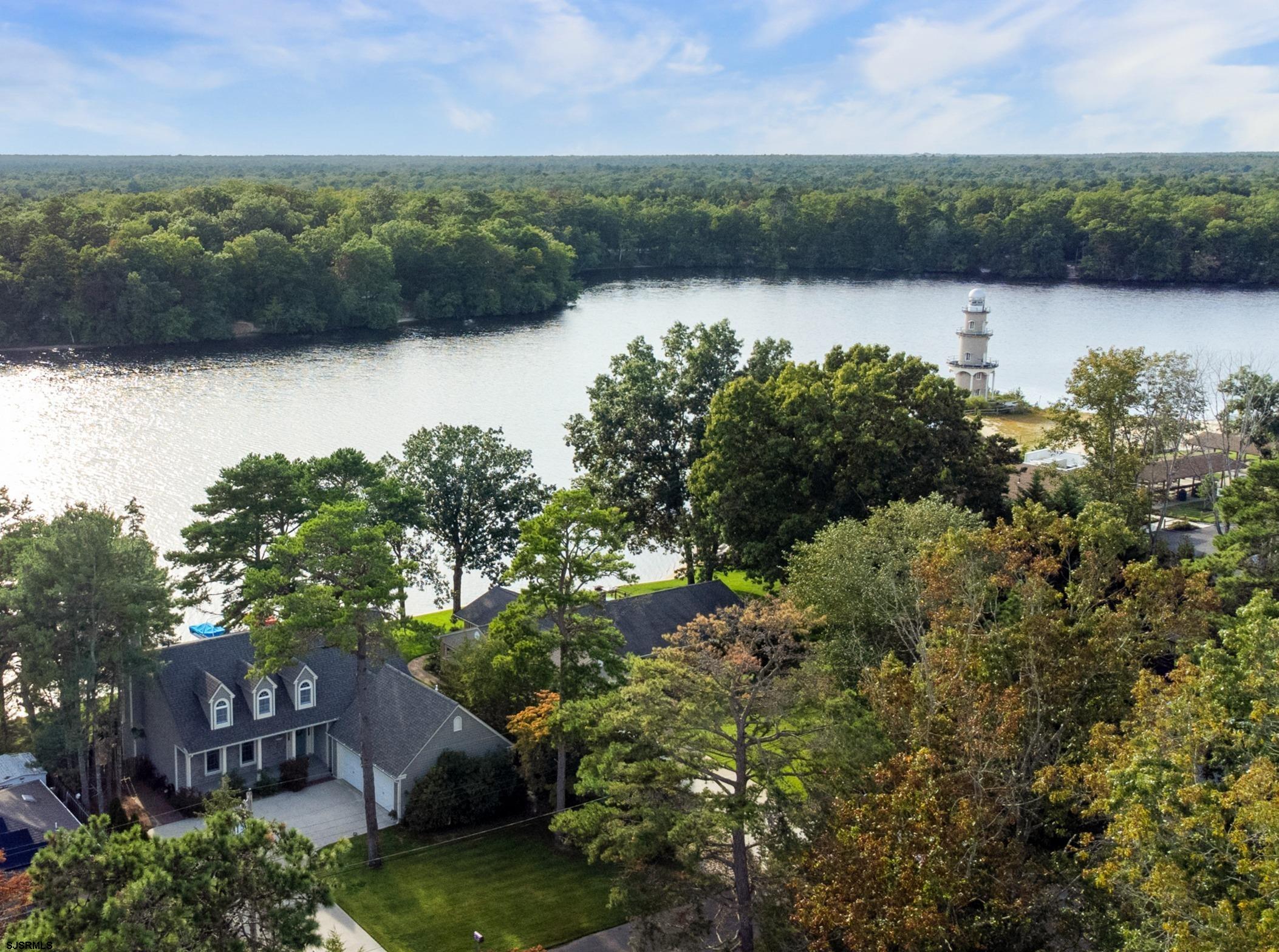 6558 Lake Dr