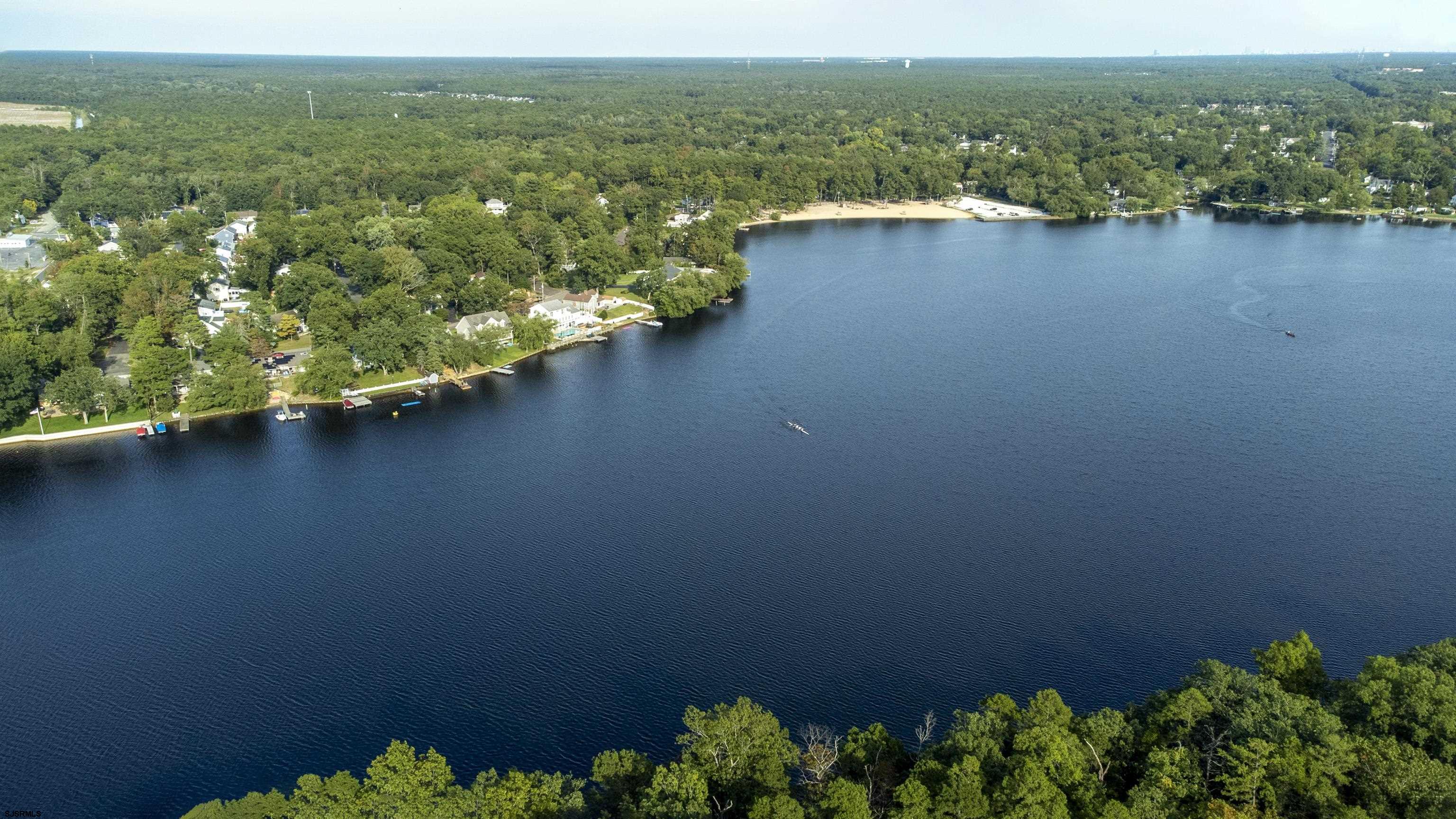 6558 Lake Dr