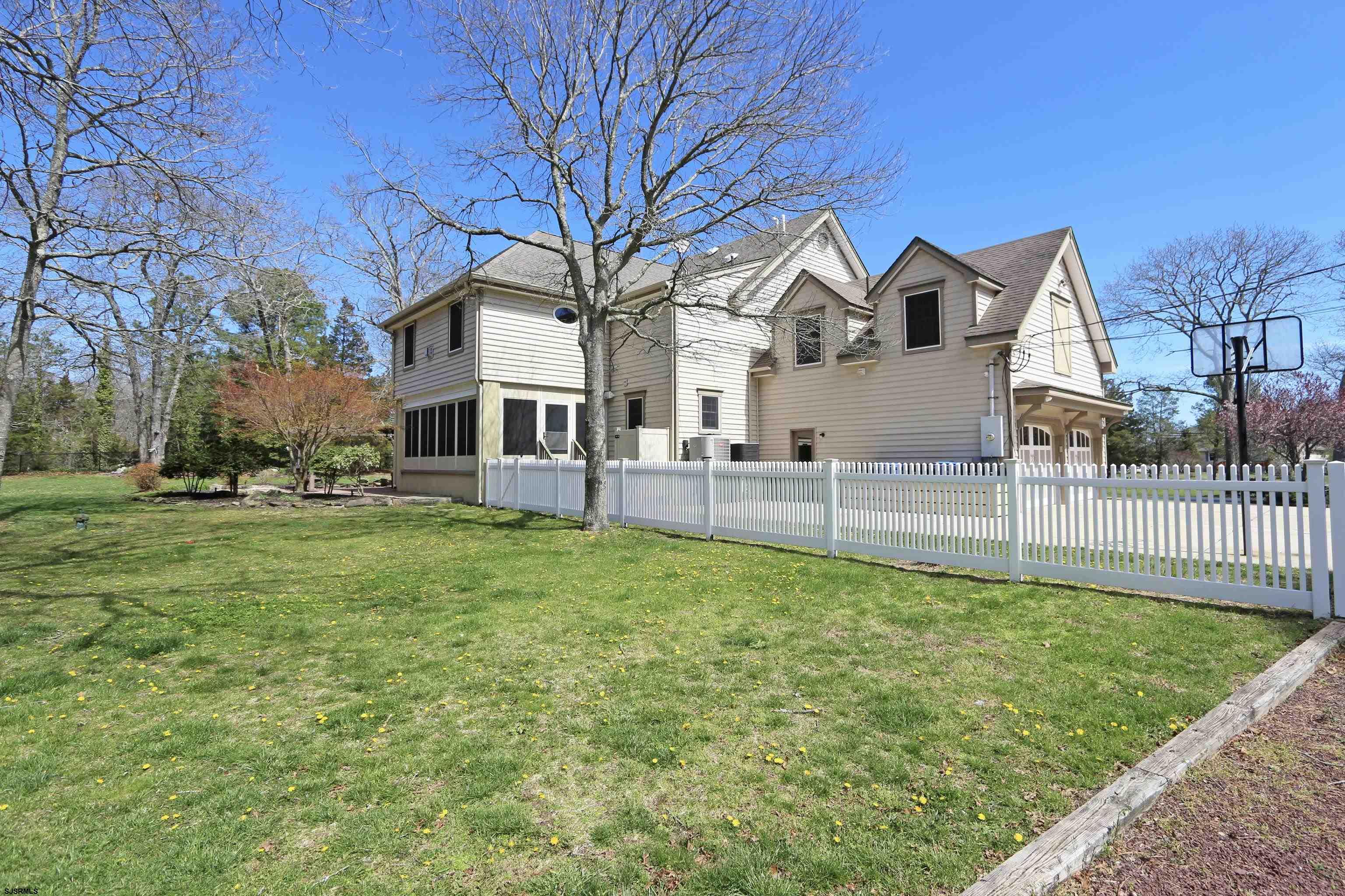 1322 Shore Road