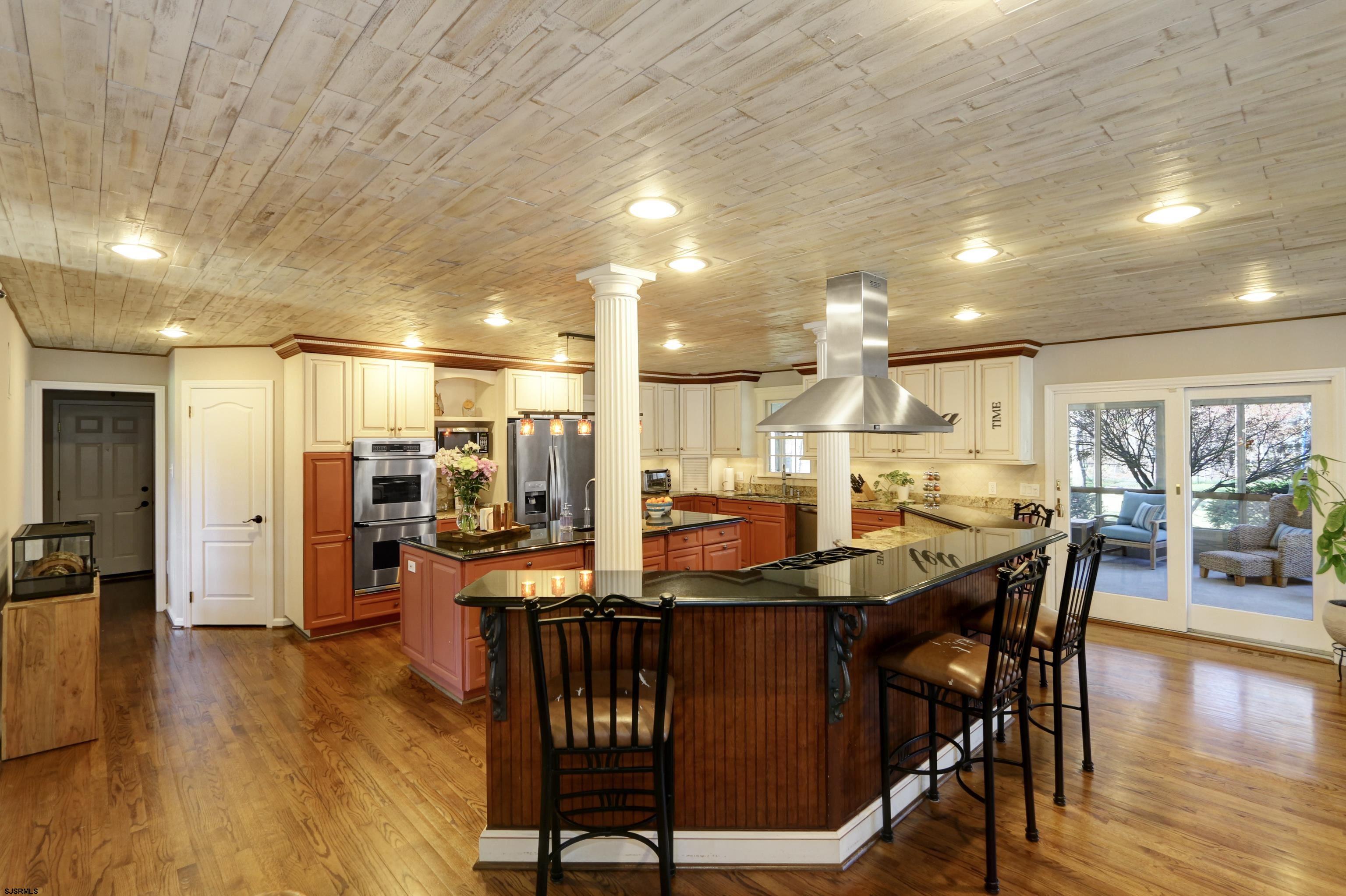 1322 Shore Road