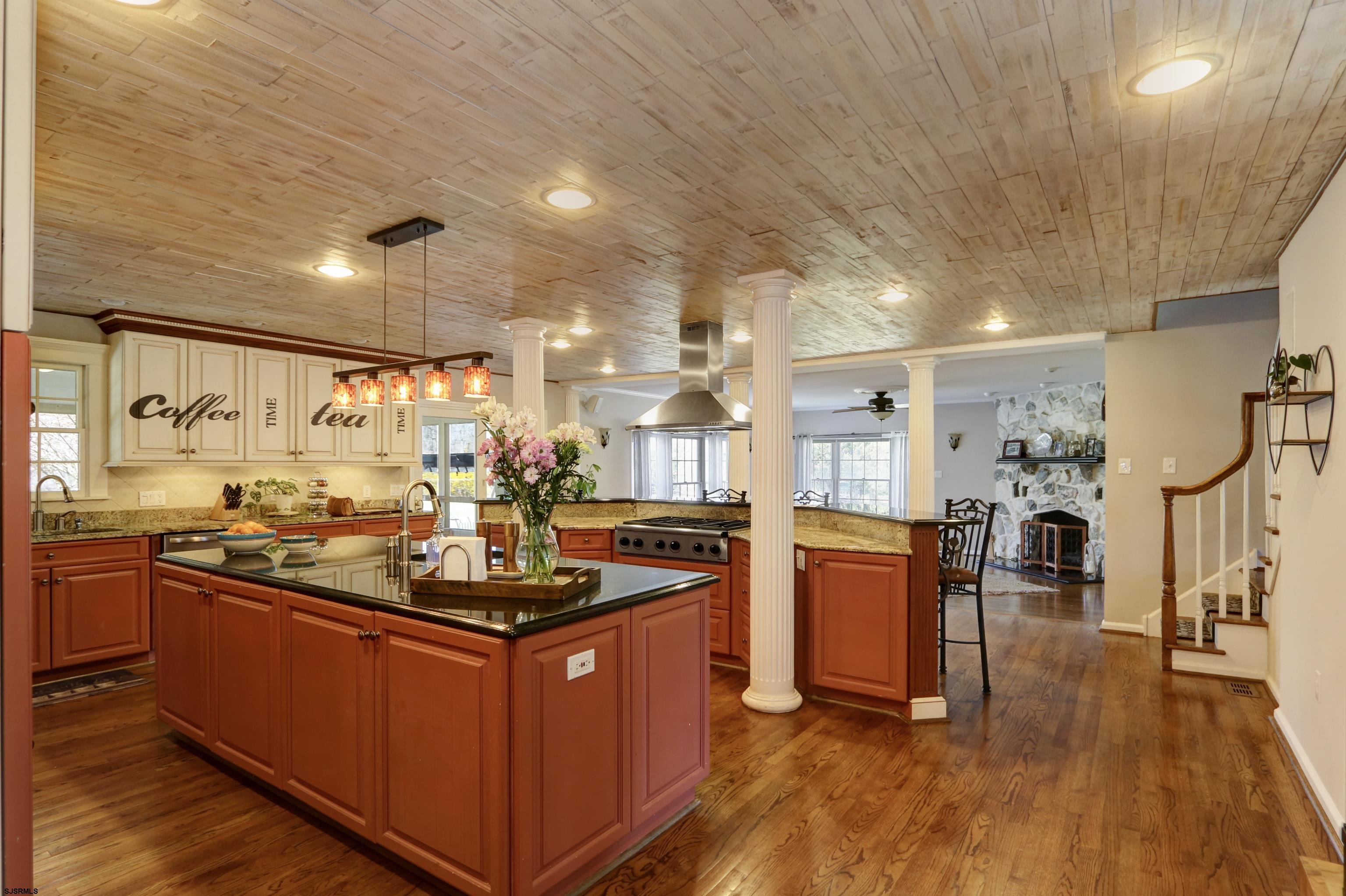 1322 Shore Road